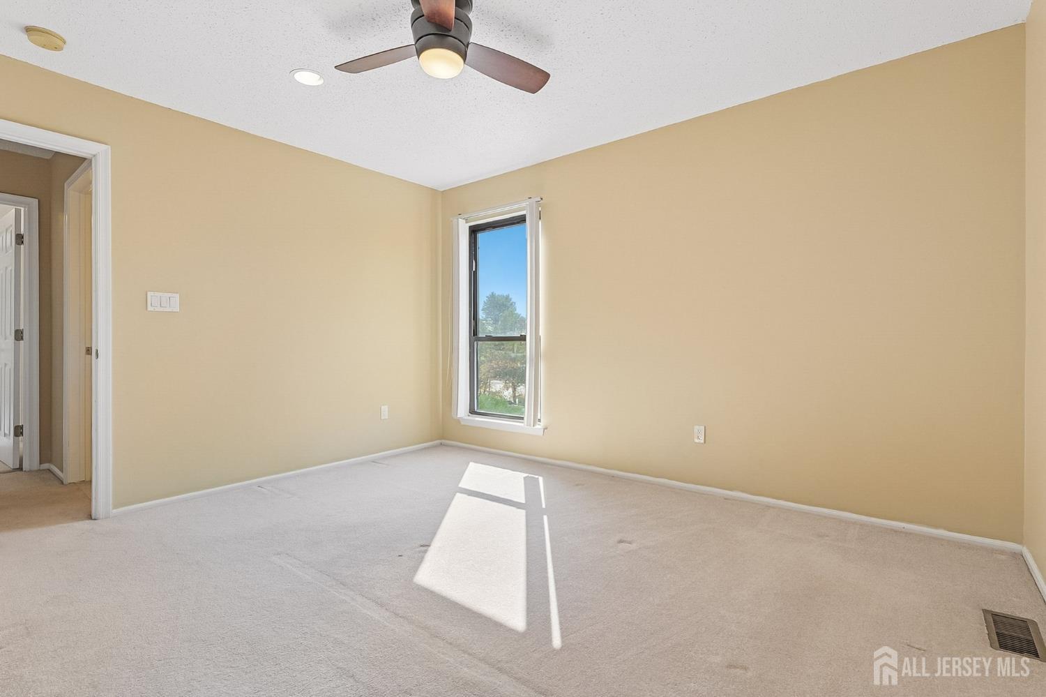 9 Brook Street, Franklin Twsp, NJ, 08873 image 26