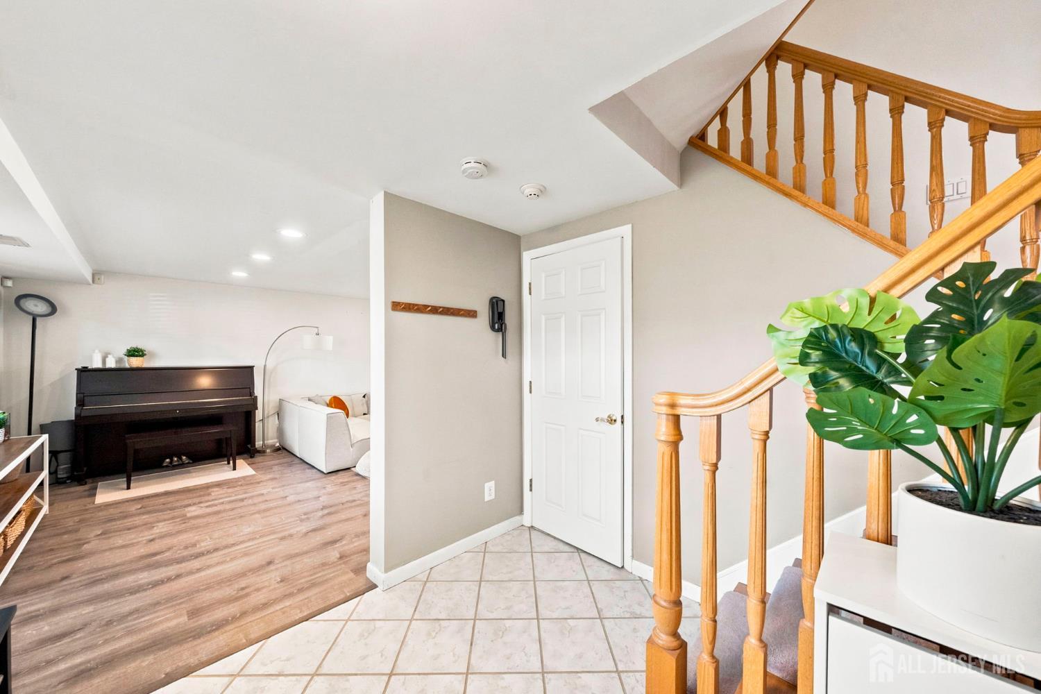9 Meyer Road, Edison, NJ, 08817 image 9