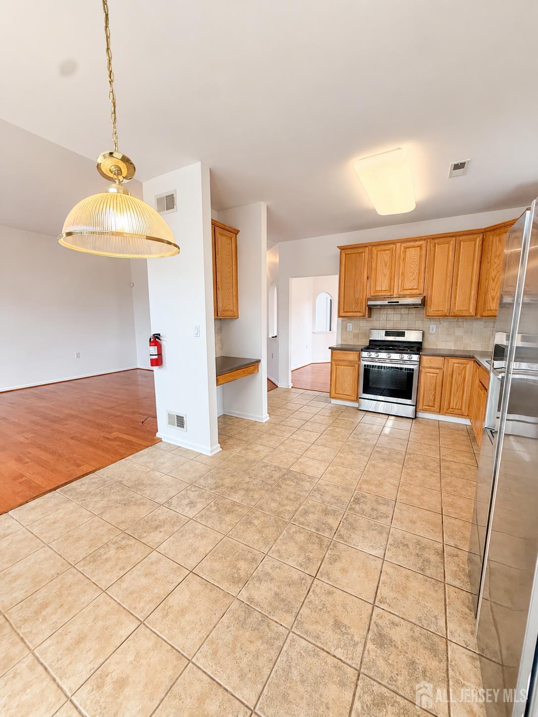 274 Valencia Drive, Monroe, NJ, 08831 image 24
