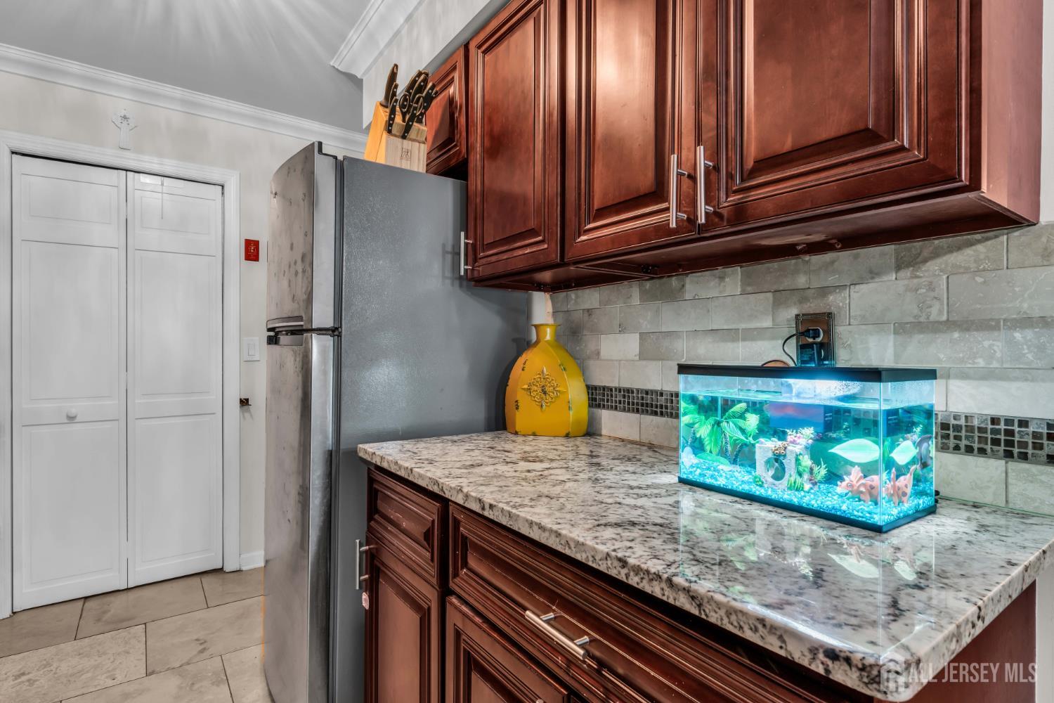 69 Lexington Circle, Old Bridge, NJ, 07747 image 15