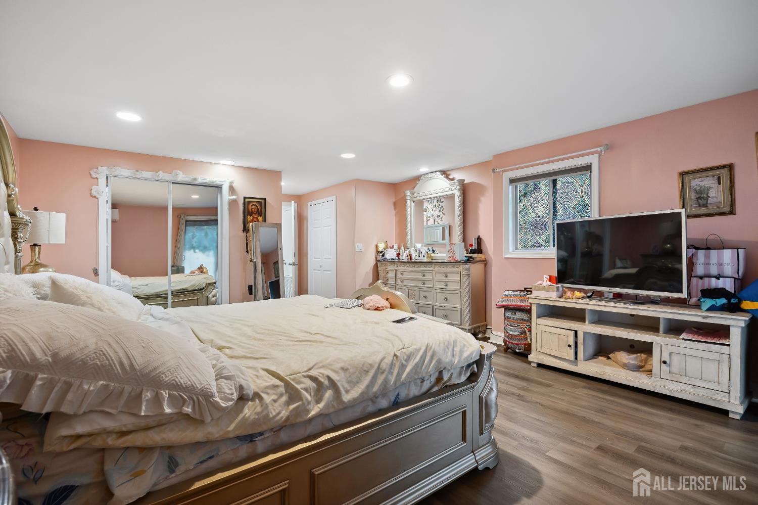 147 James Street, Hopelawn, NJ, 08861 image 19