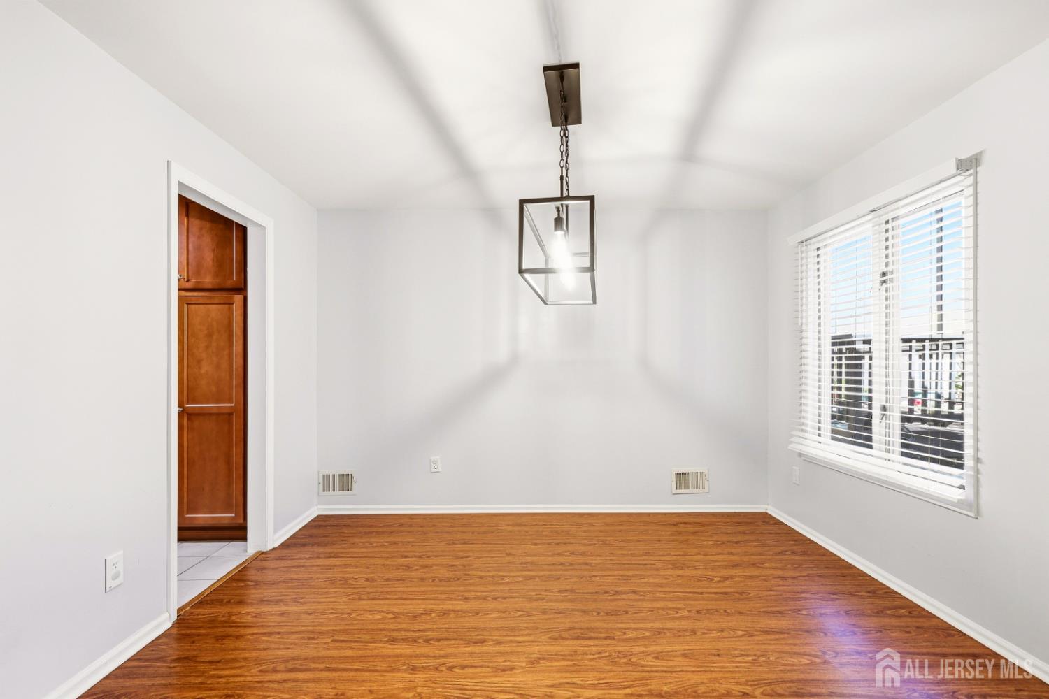 118 Kingsland Circle, South Brunswick, NJ, 08852 image 16