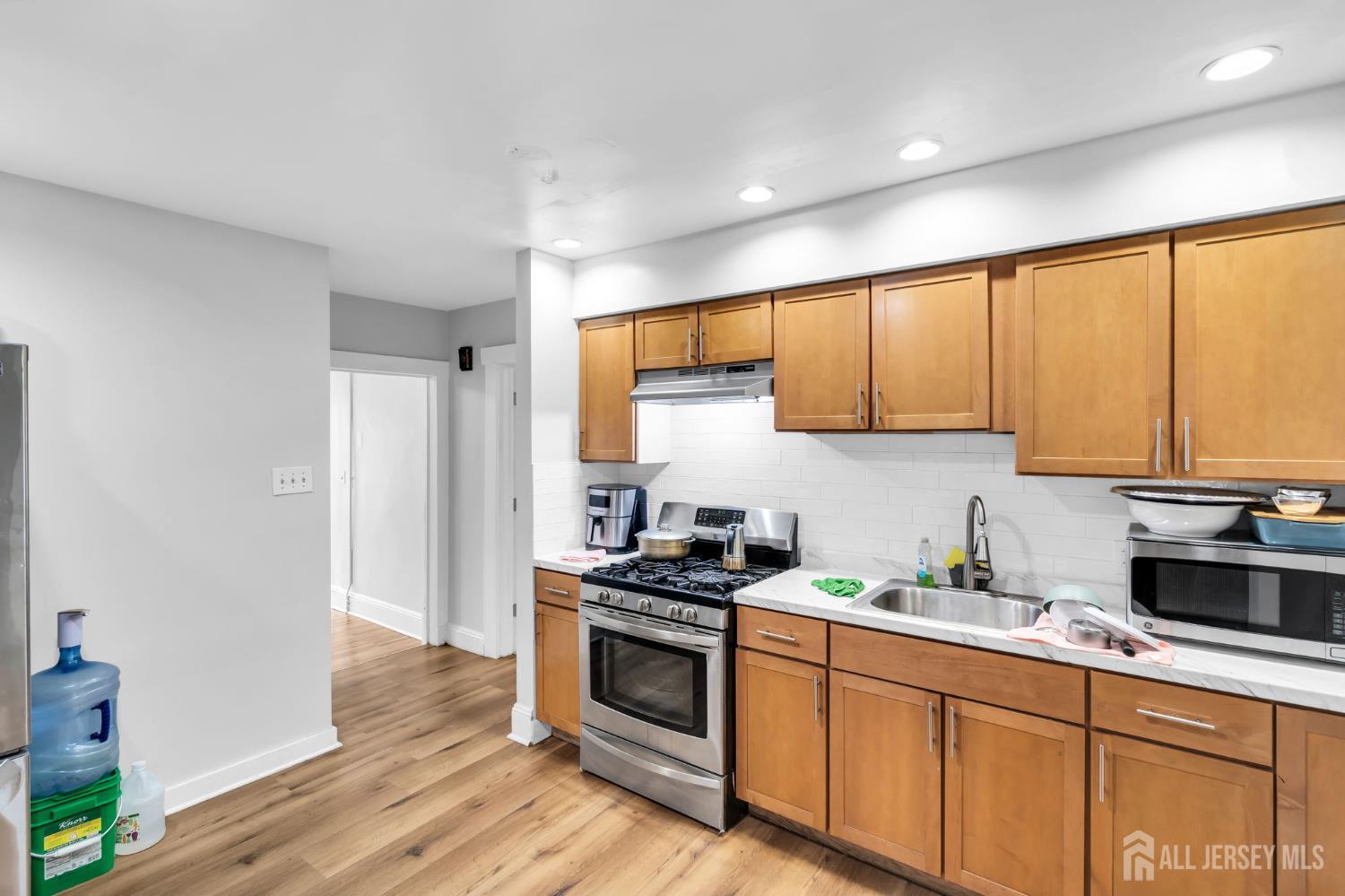 1025-1027 Madison Avenue, Paterson, NJ, 07501 image 8
