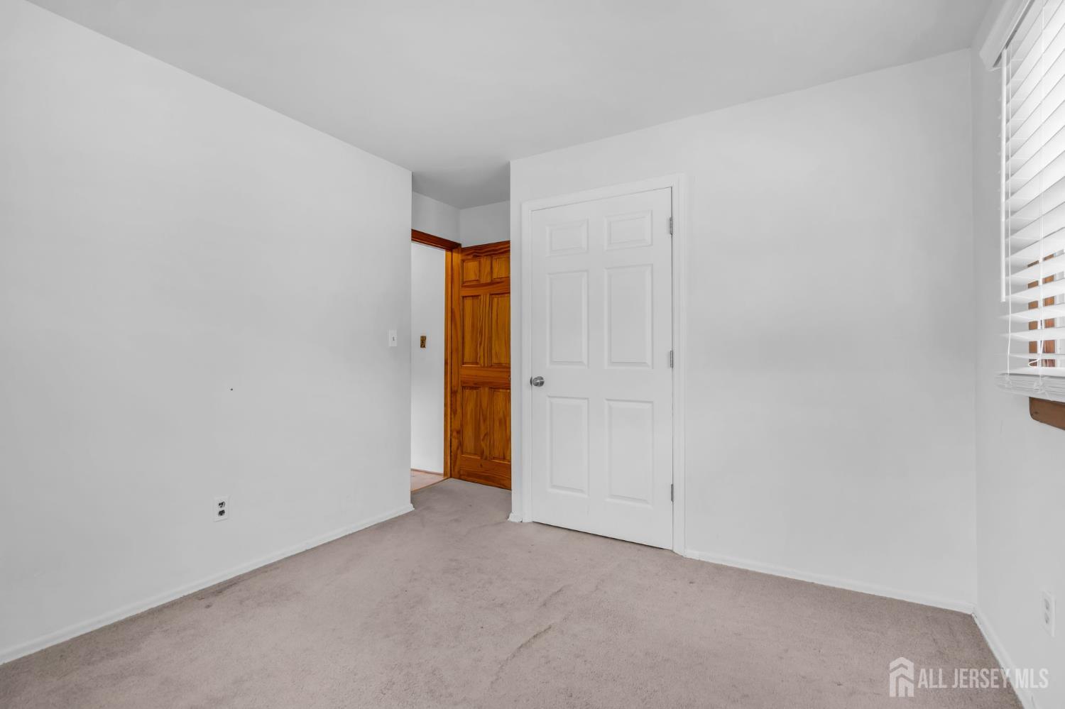 341 Middle Road, Hazlet, NJ, 07730 image 12