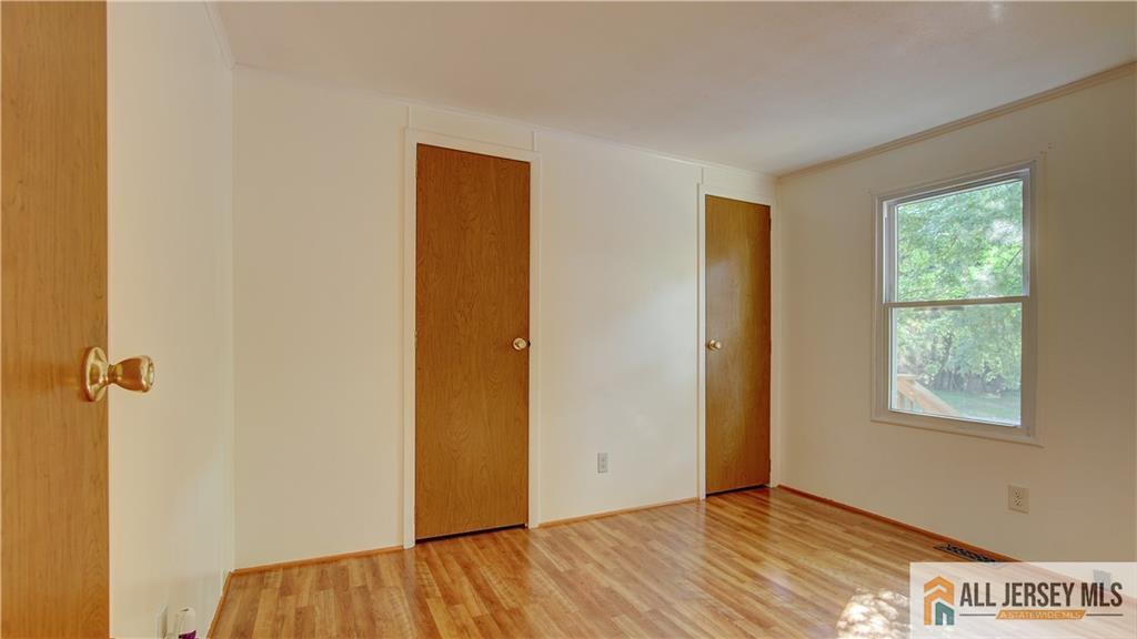 303 Woods End Court, Spotswood, NJ, 08884 image 23