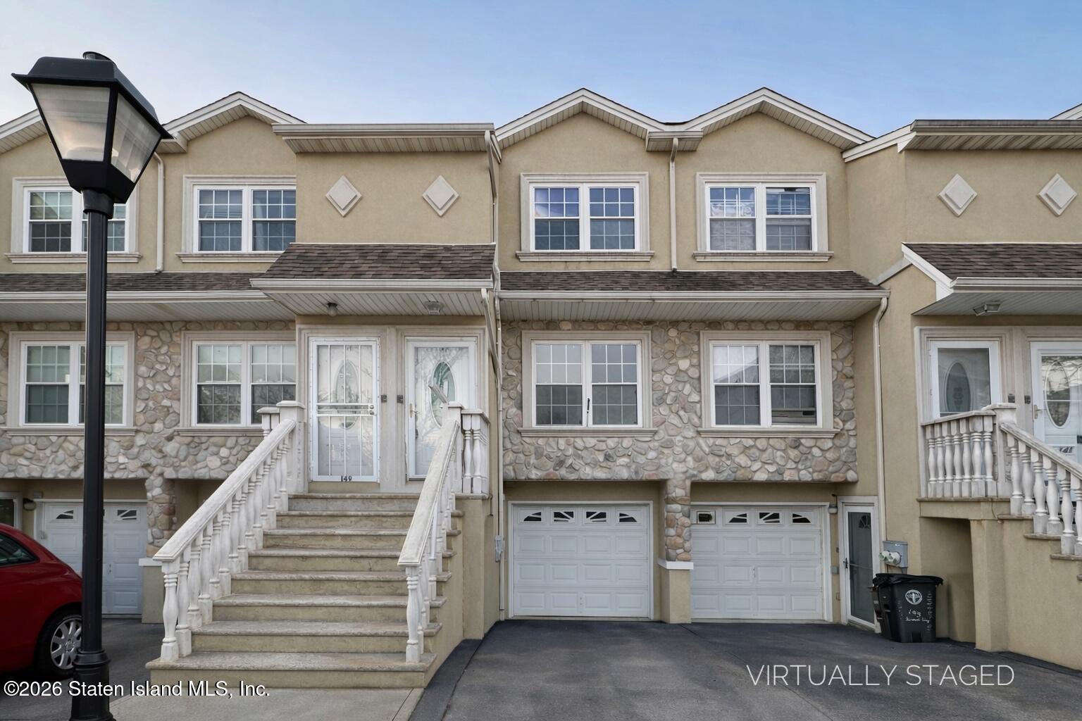 147 Dartmouth Loop Image 2