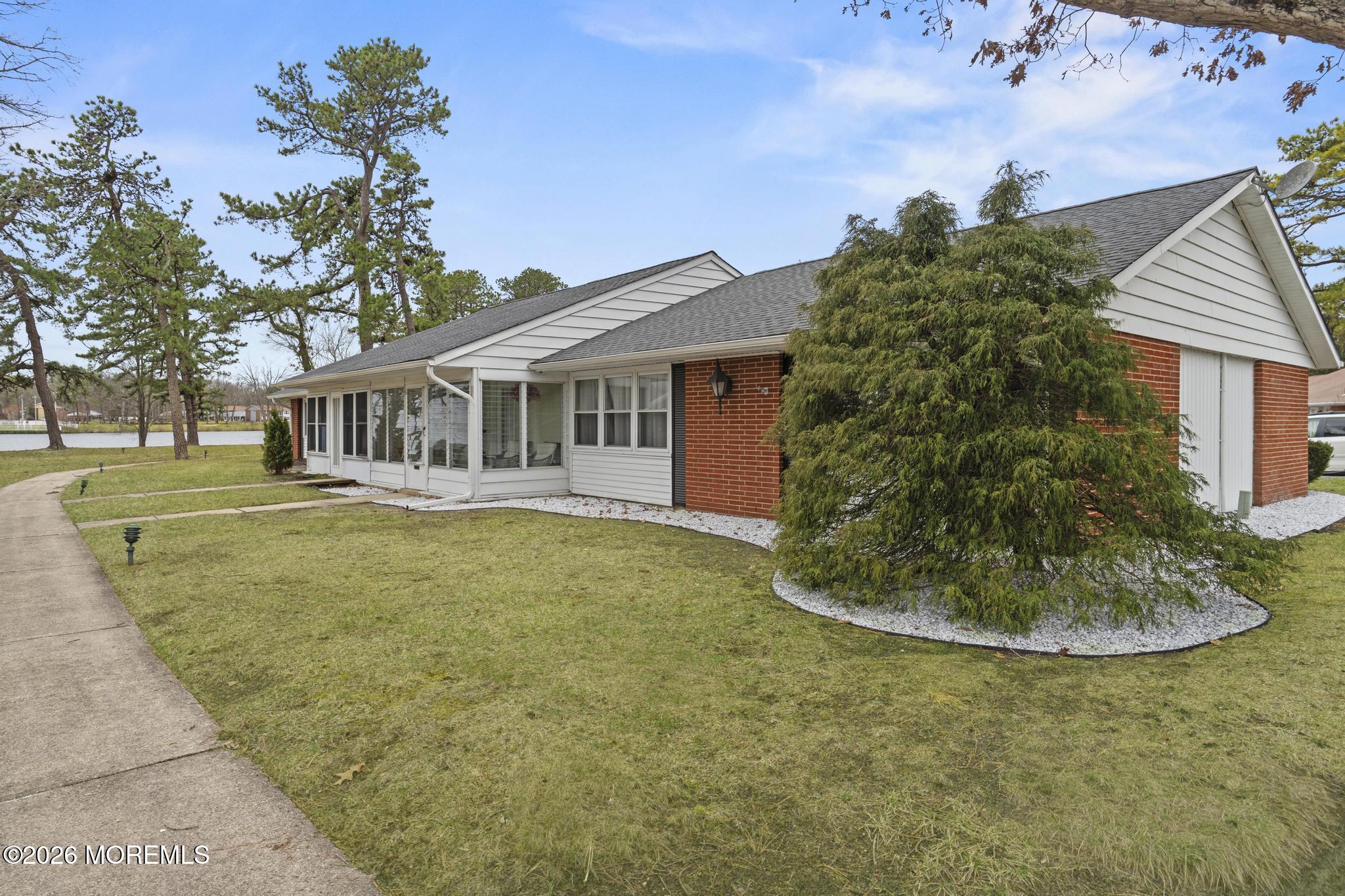646 B Plymouth Drive Image 5