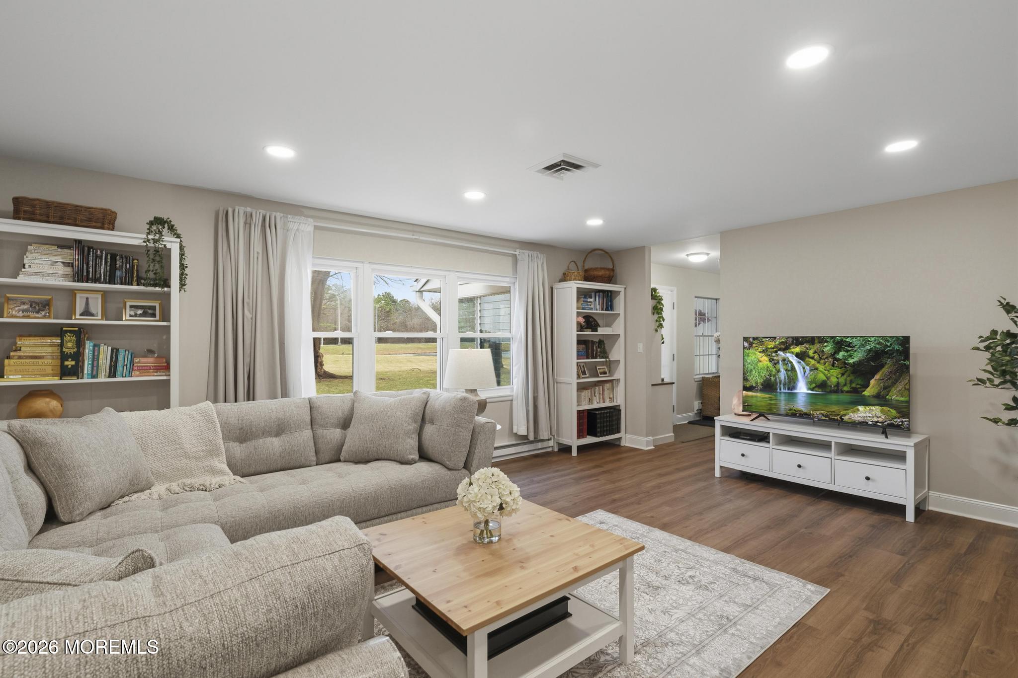 646 B Plymouth Drive, Lakewood, NJ, 08701 image 11