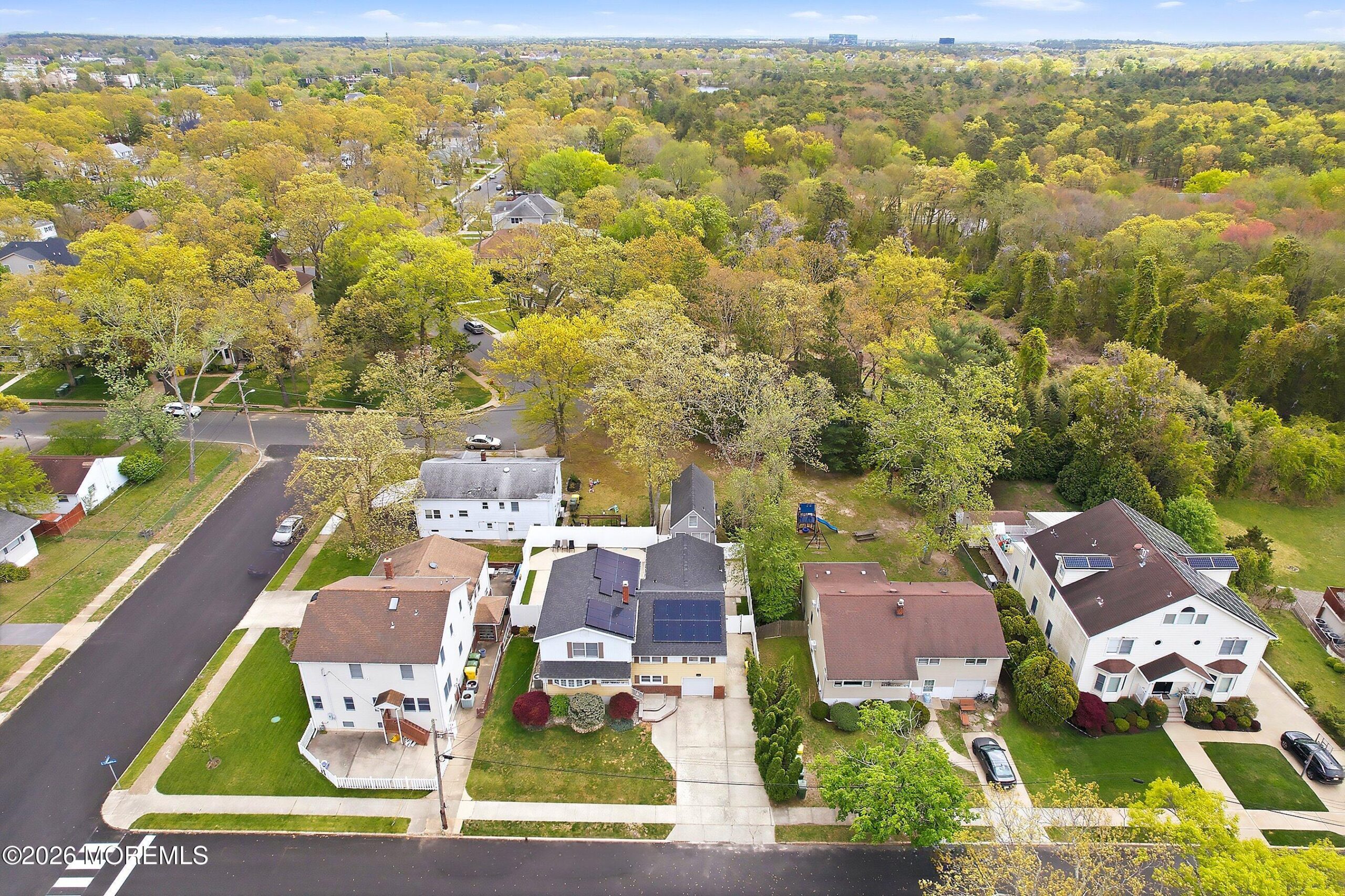 117 E Caranetta Drive Image 2