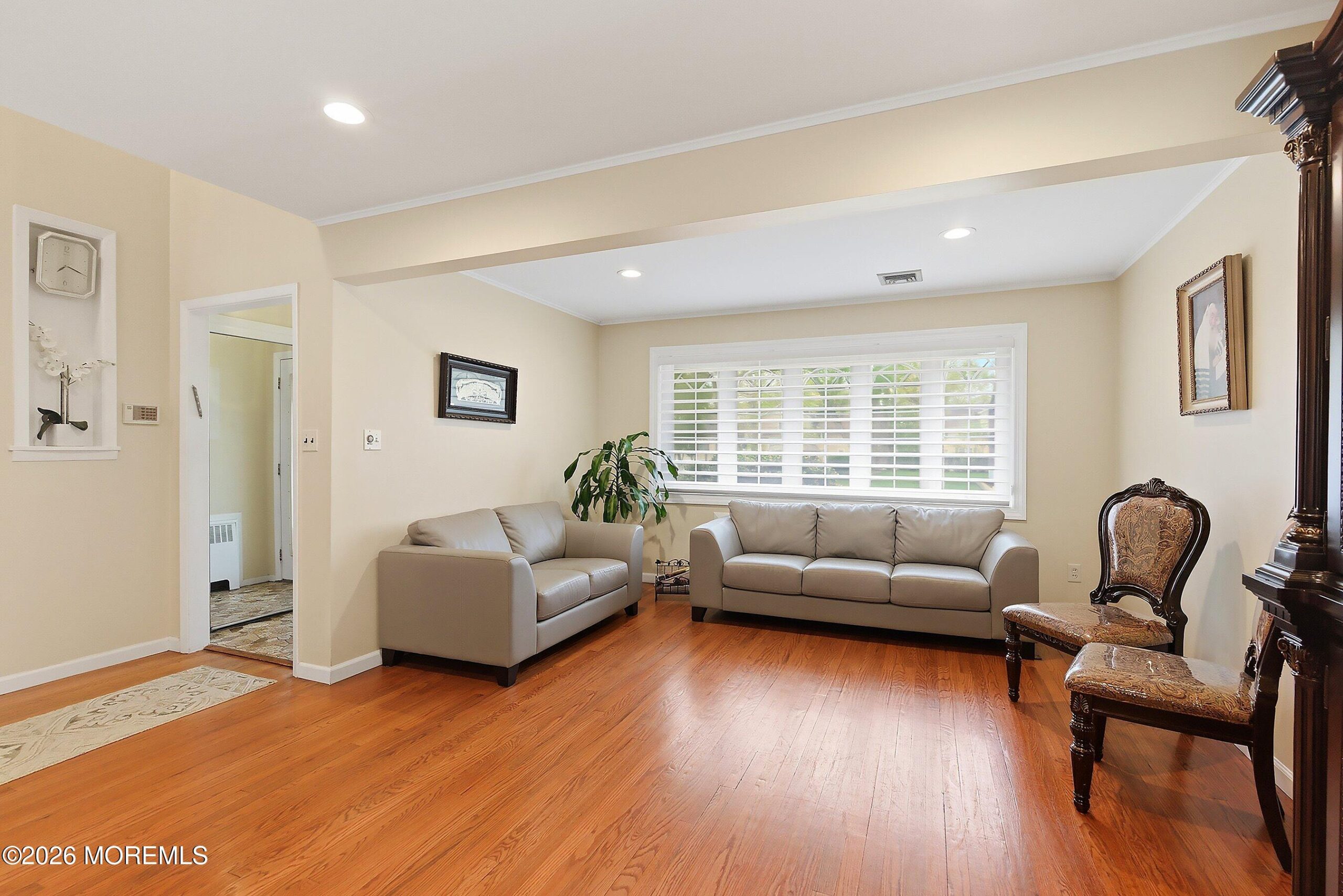 117 E Caranetta Drive Image 5