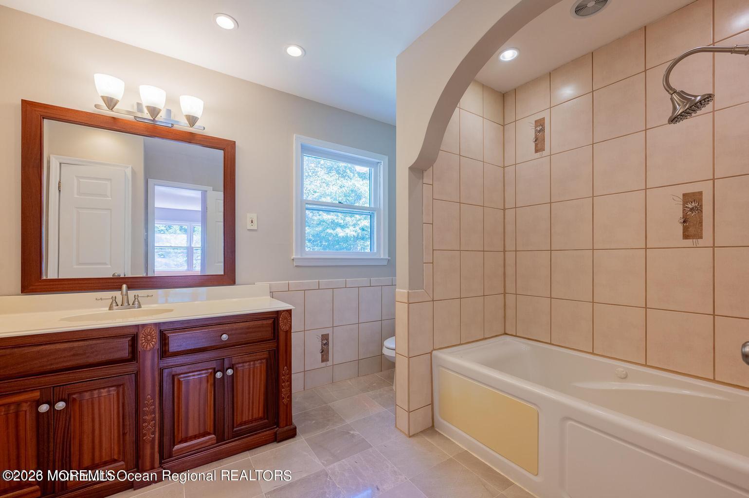 20 Bittersweet Drive, Jackson, NJ, 08527 image 19