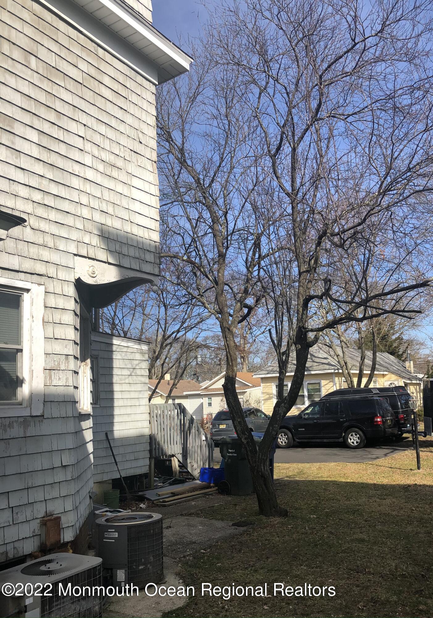 267 Roosevelt Avenue, Oakhurst, NJ, 07755 image 13