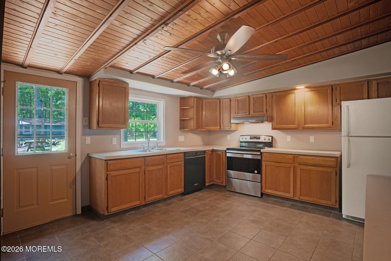 191 Coxs Avenue Image 3