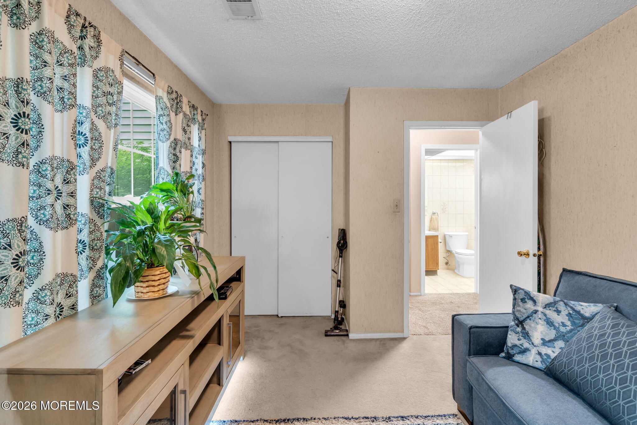 7 Kingston Close 1000, Freehold, NJ, 07728 image 32