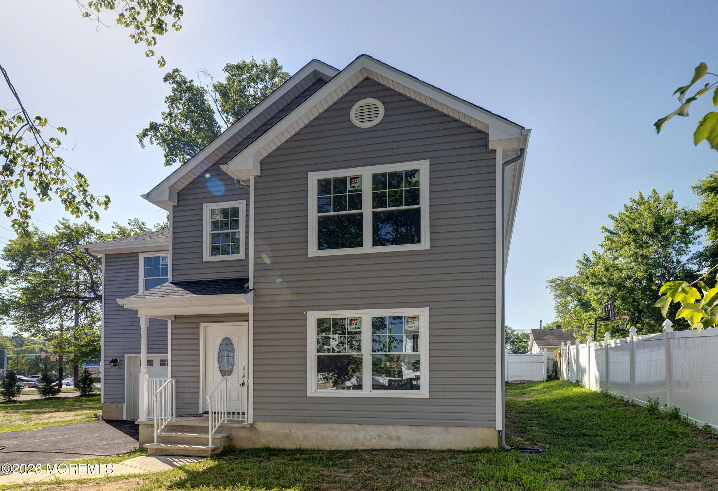195 Greenwood Drive Image 3