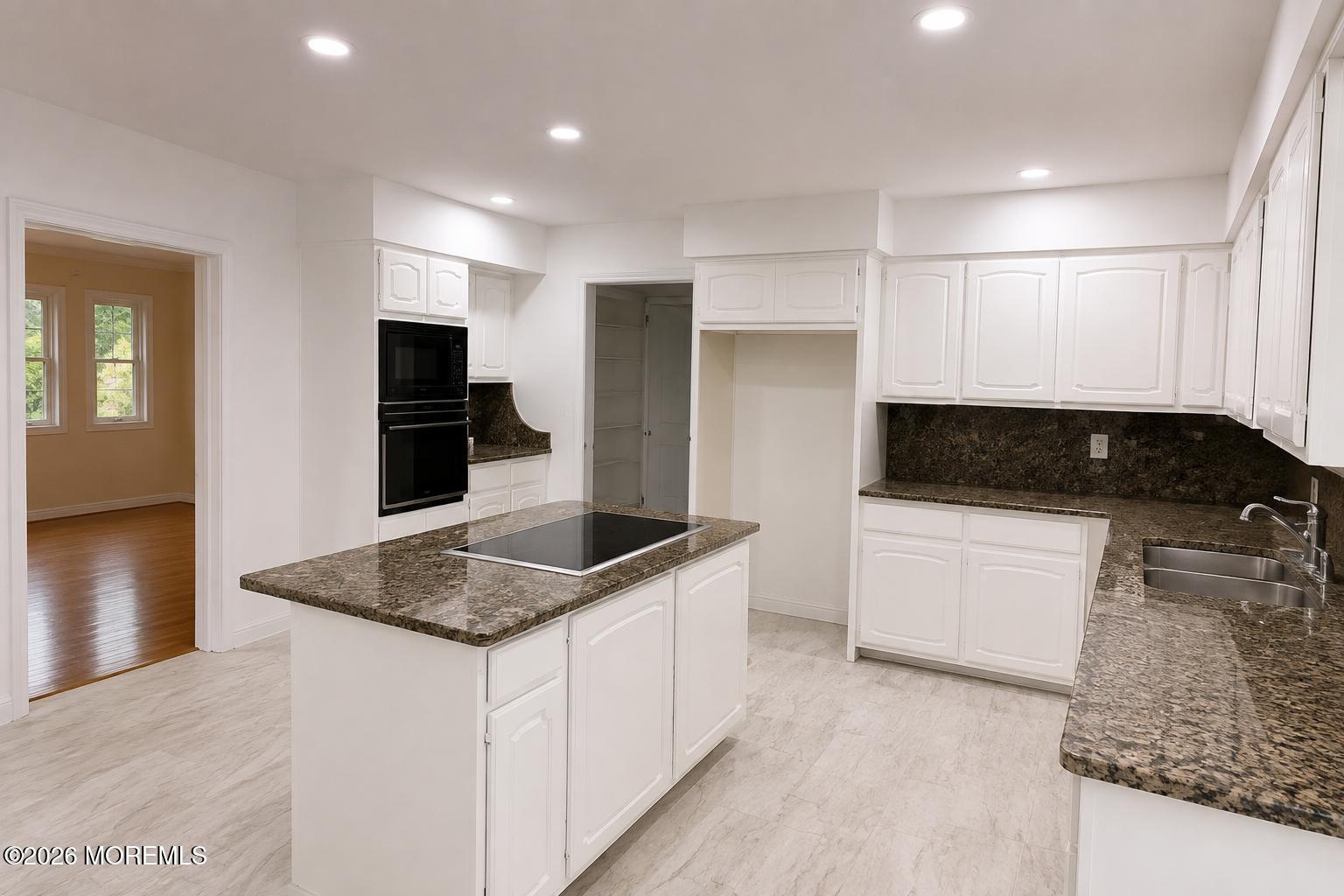 8 Delwood Drive, Holmdel, NJ, 07733 image 18