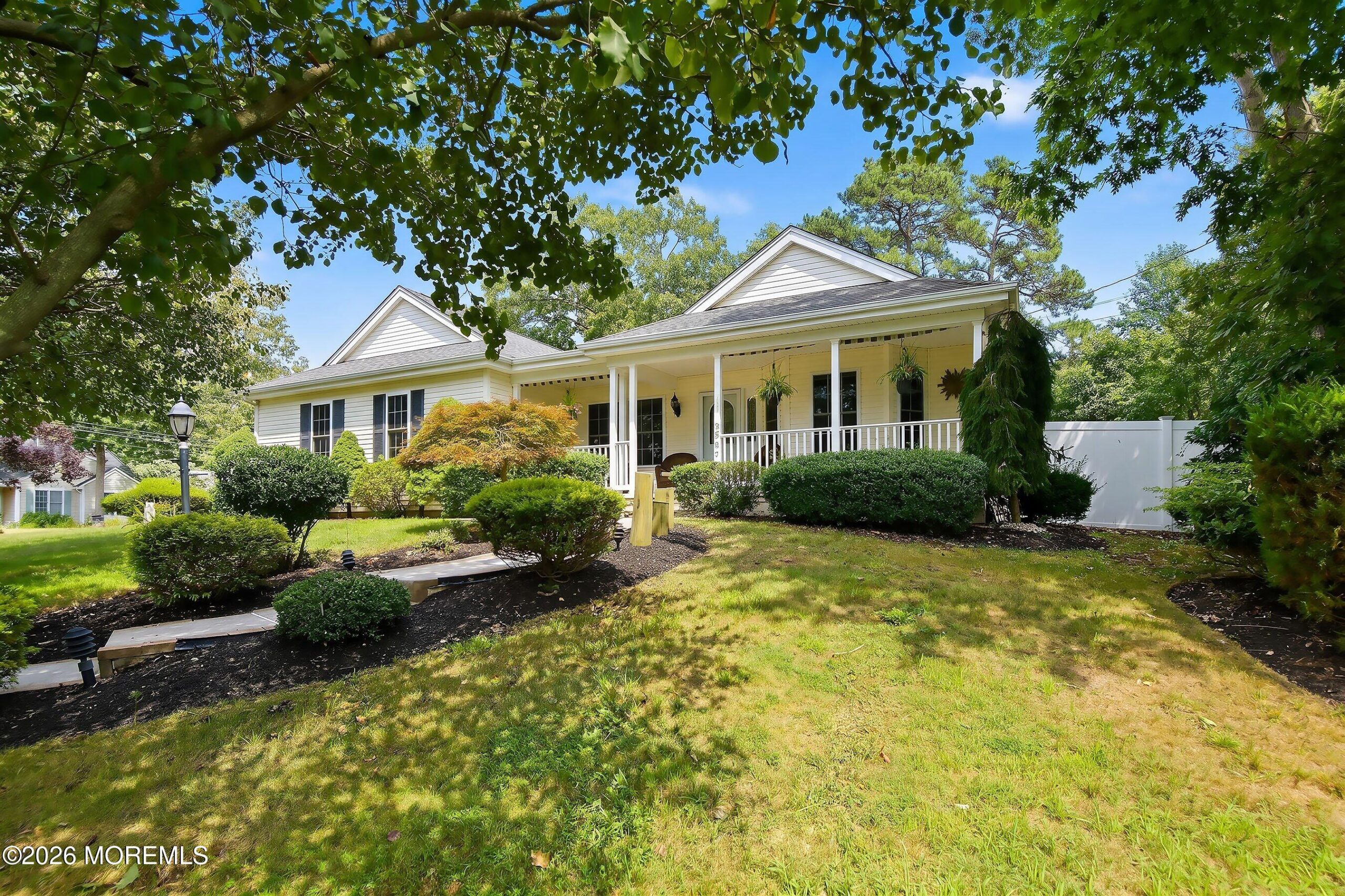 1936 Breakers Drive Image 2