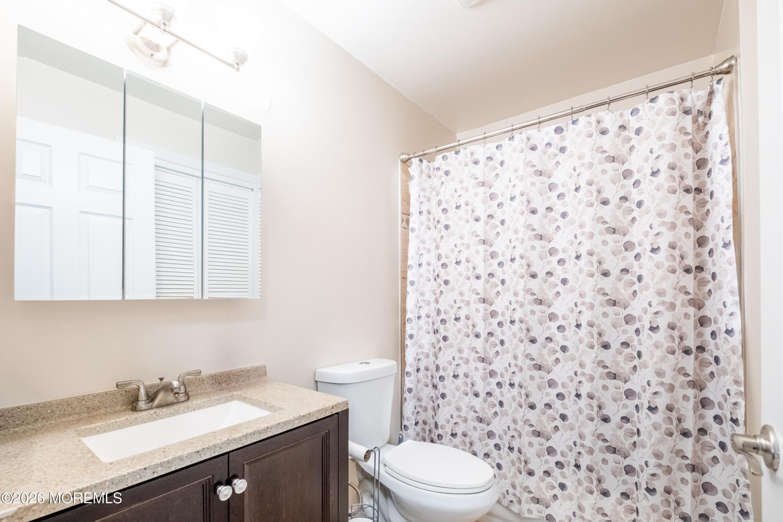 813 Wood Mill Drive, East Windsor, NJ, 08512 image 14