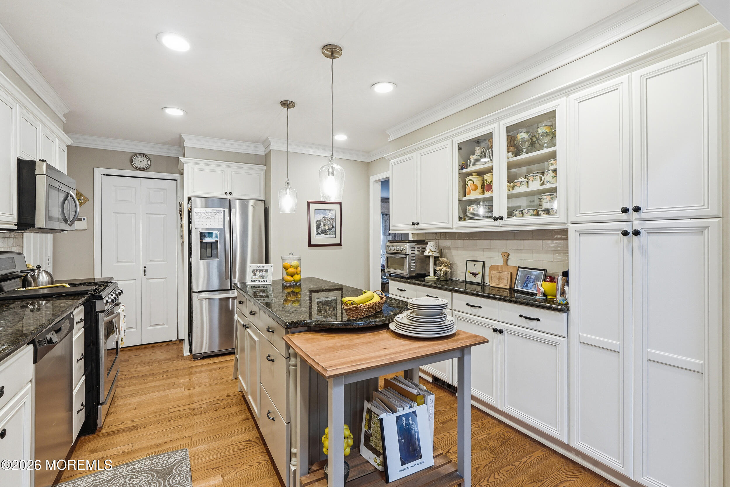 251 Hamiltonian Drive, Middletown, NJ, 07701 image 20