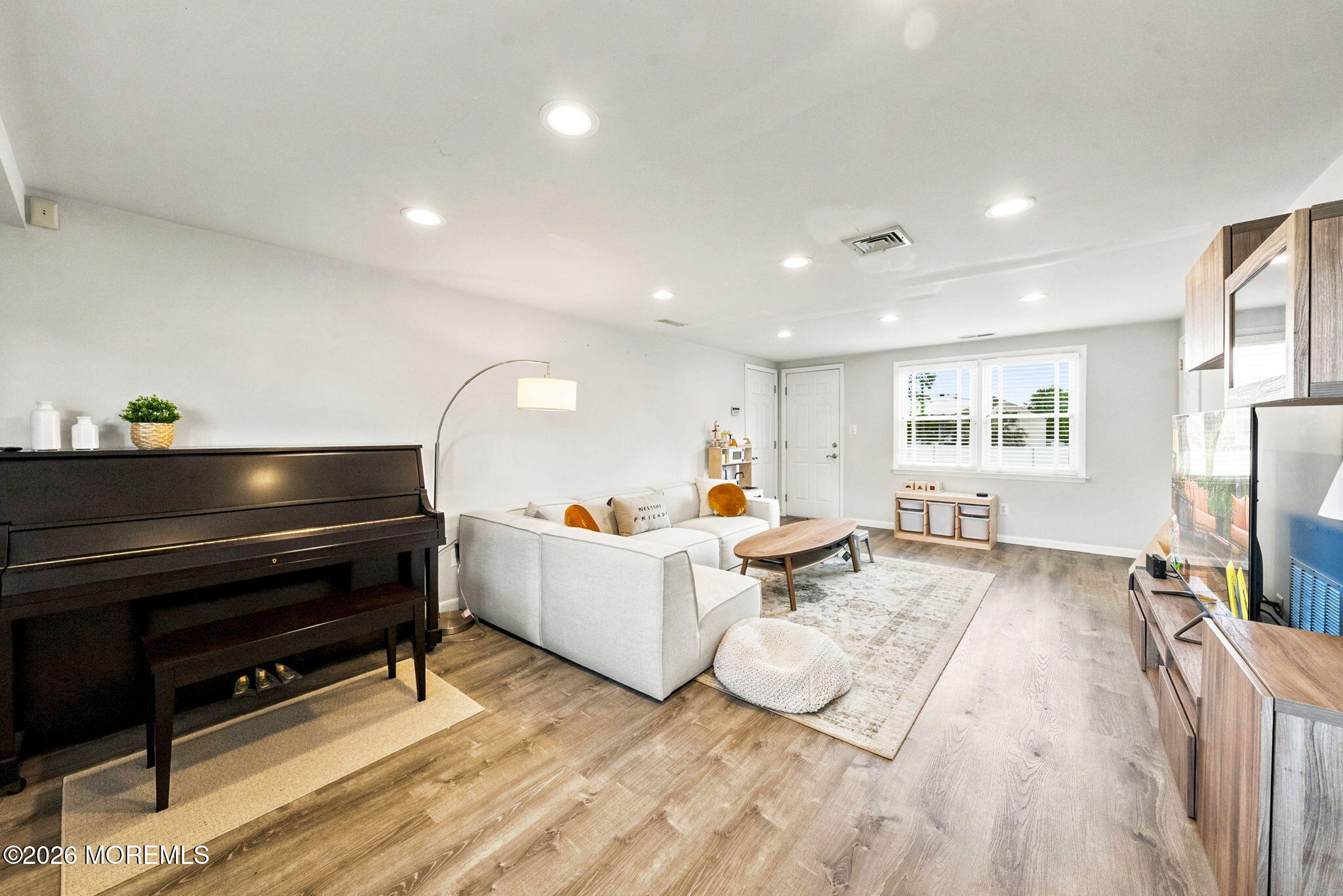 9 Meyer Road, Edison, NJ, 08817 image 10
