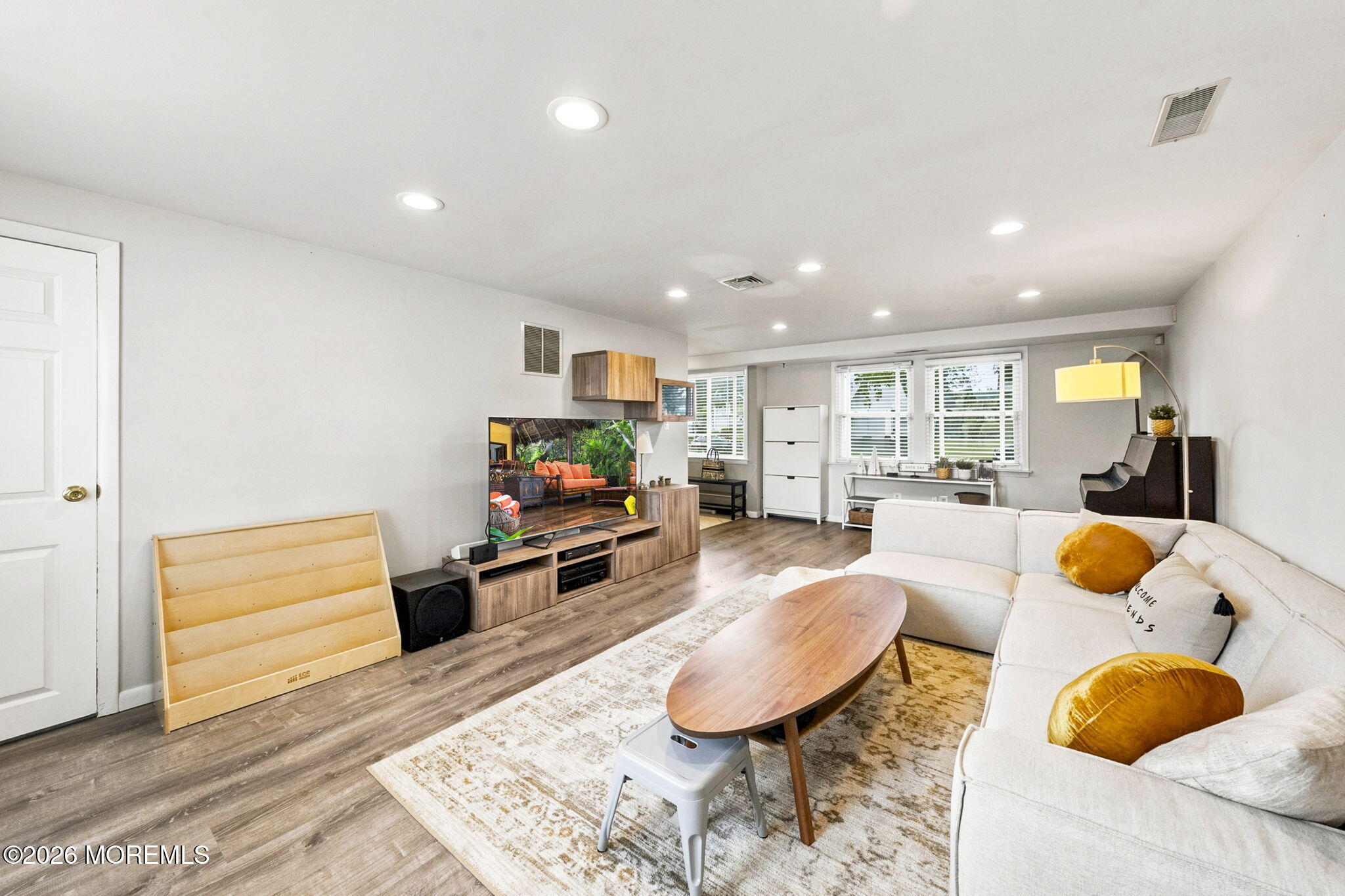 9 Meyer Road, Edison, NJ, 08817 image 14