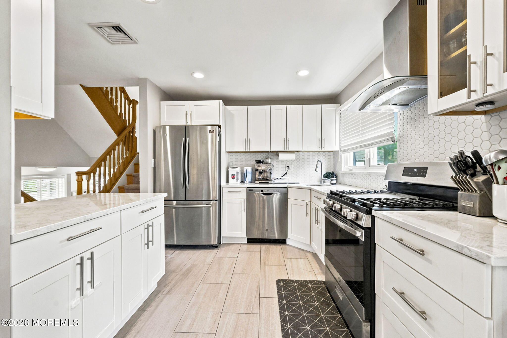9 Meyer Road, Edison, NJ, 08817 image 17