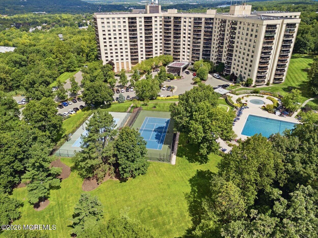 1 Claridge Drive 501 Image 4