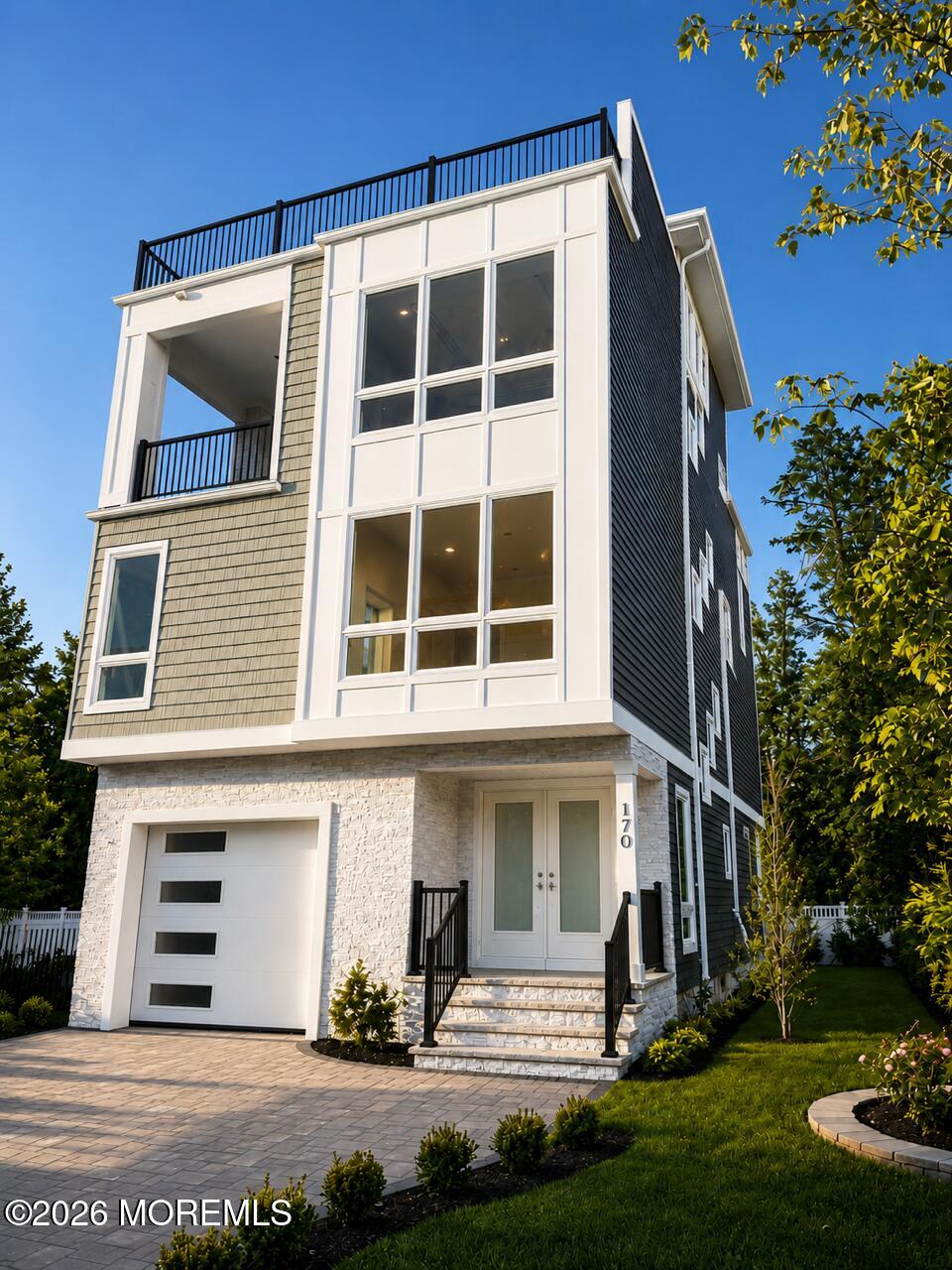 170 Franklin Avenue Image 2