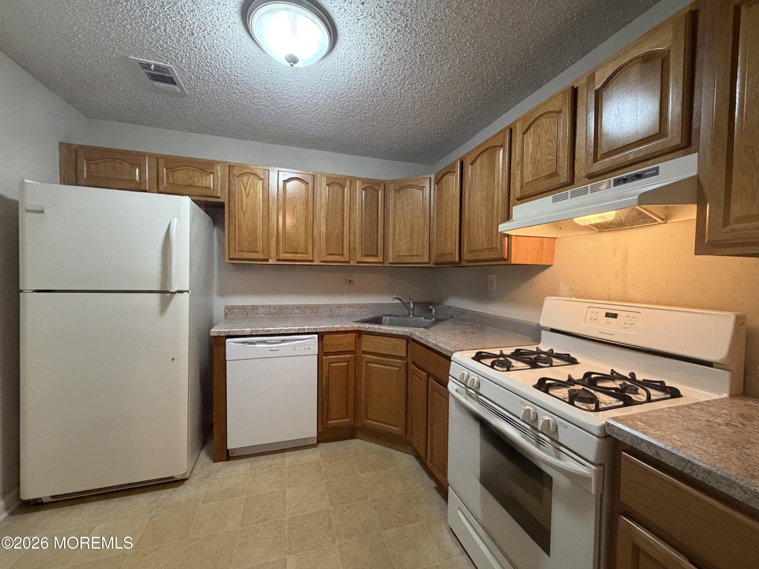 164 Frontier Way Image 2