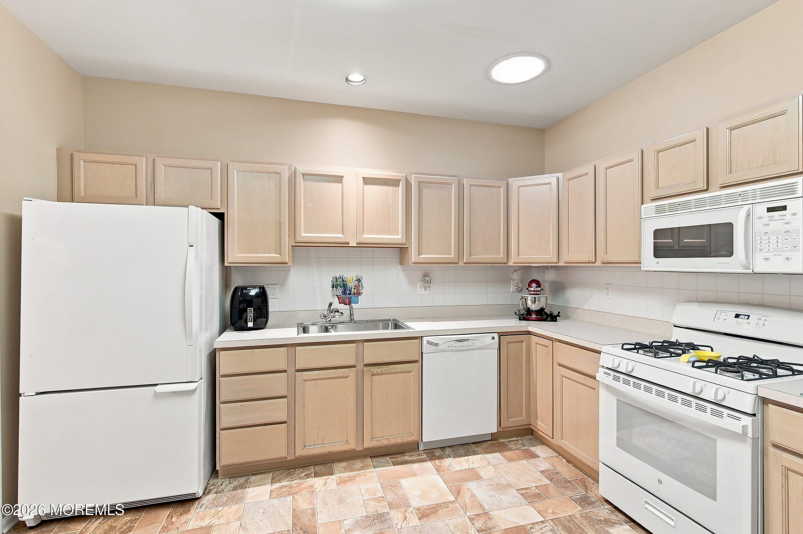 405 Harrier Drive 405, Monroe Twp, NJ, 08831 image 14