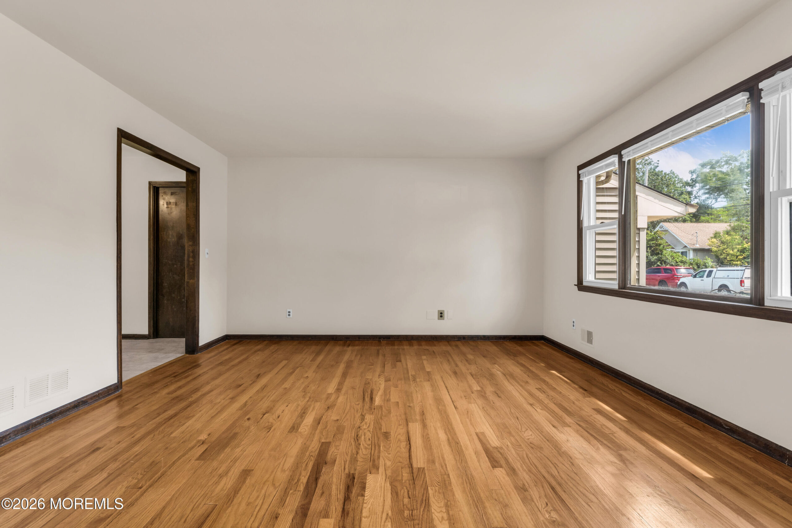 1118 Longboat Avenue Image 5