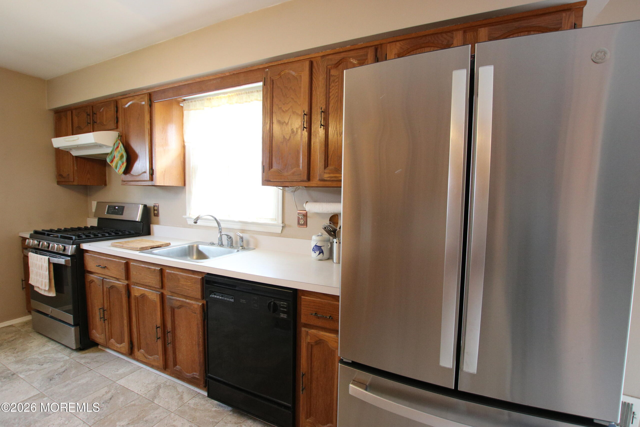 22 Charles Drive, Tinton Falls, NJ, 07753 image 8