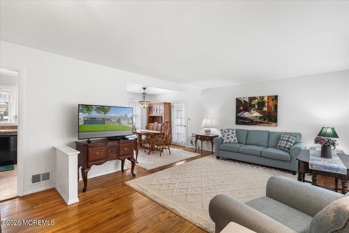 59 Euretta Avenue Image 4