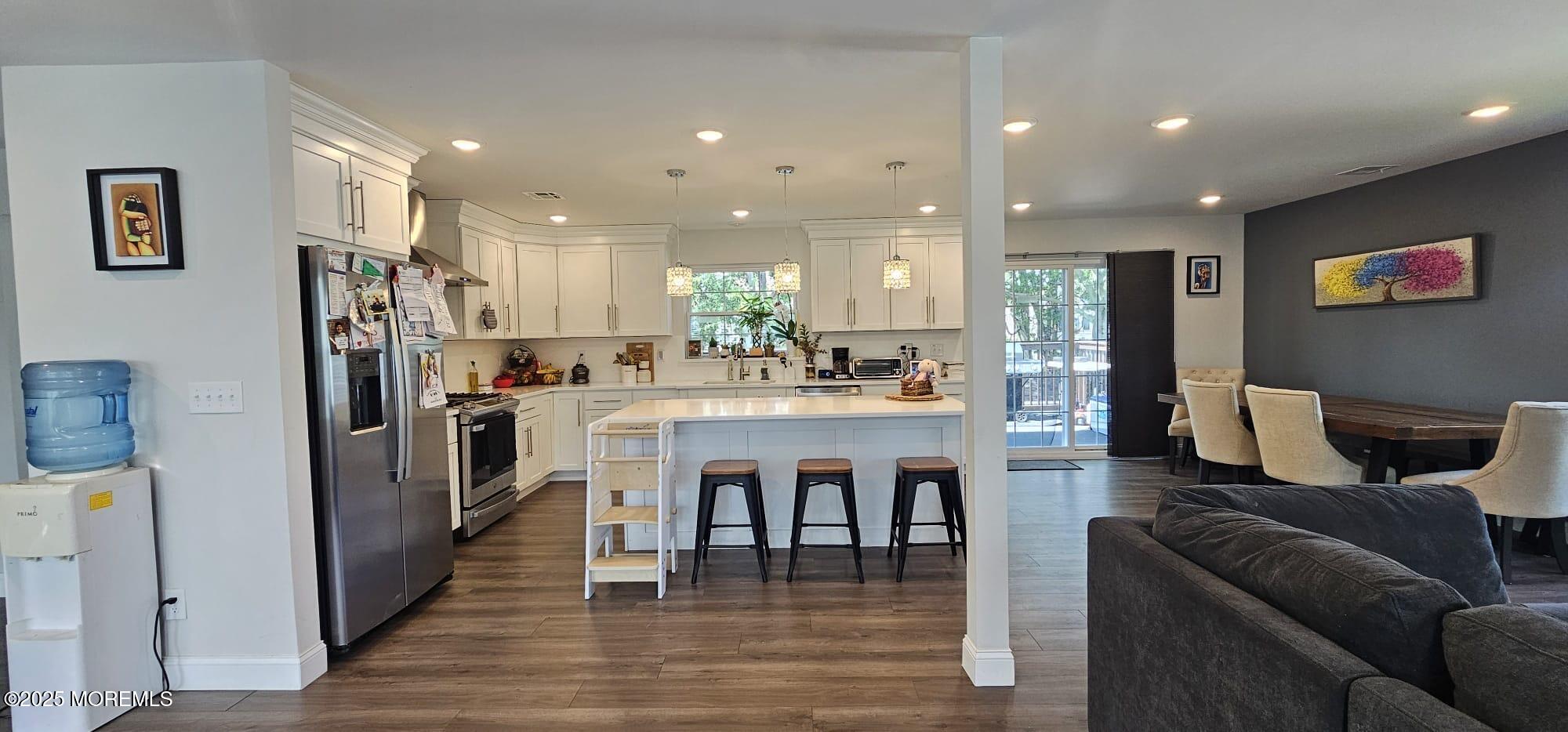 217 Seeley Avenue Image 5