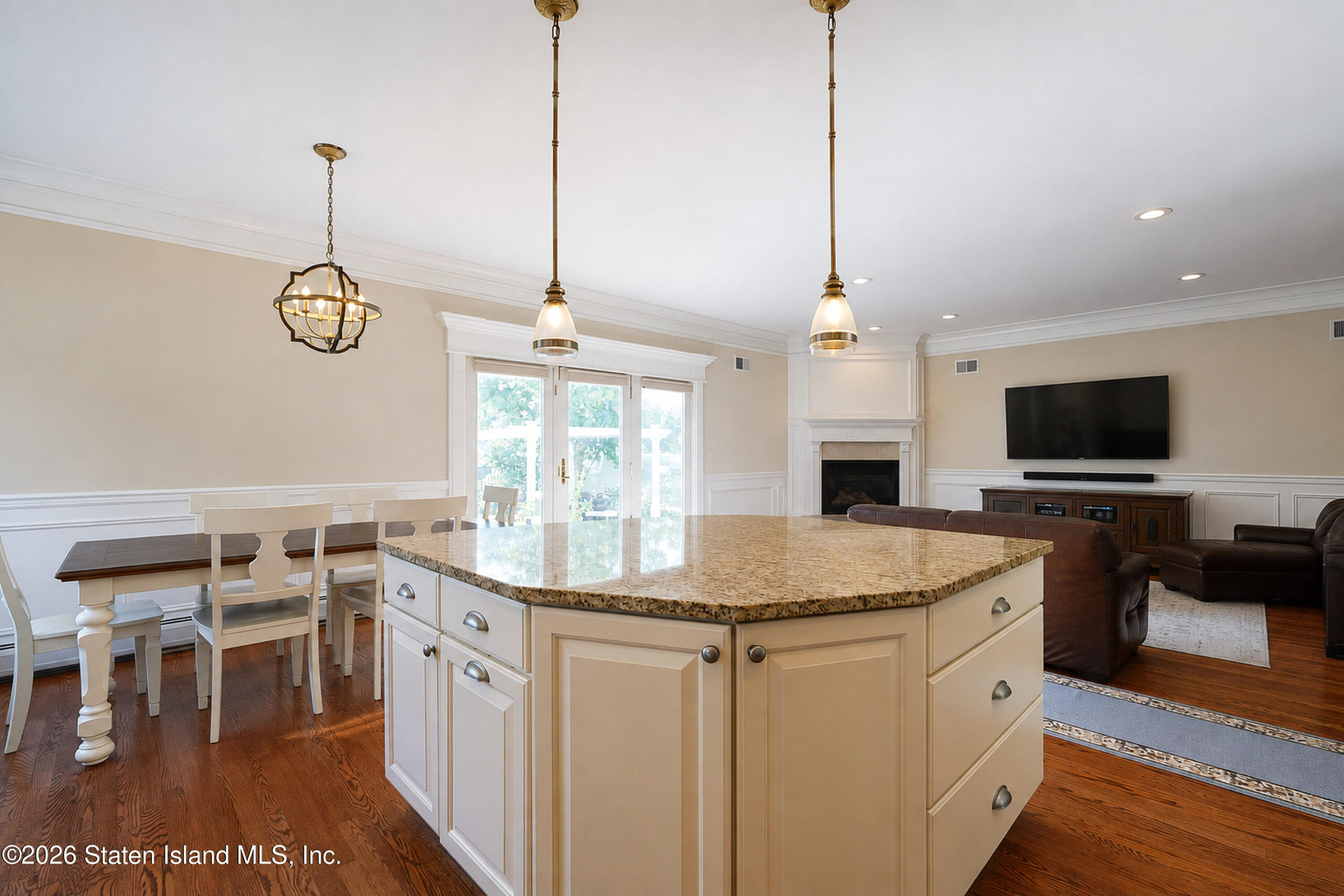 76 St. Edward Lane, Staten Island, NY, 10309 image 26