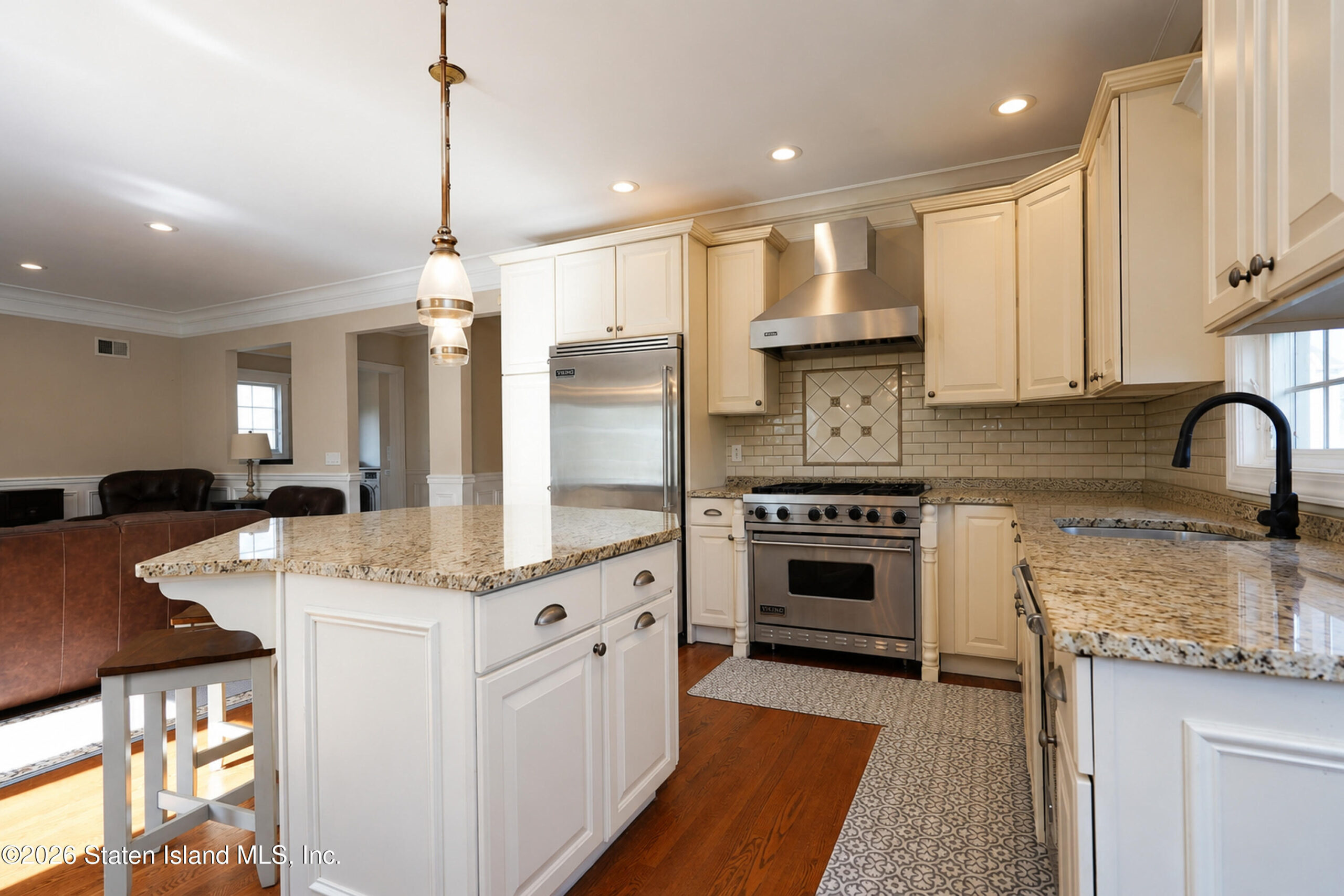 76 St. Edward Lane, Staten Island, NY, 10309 image 31