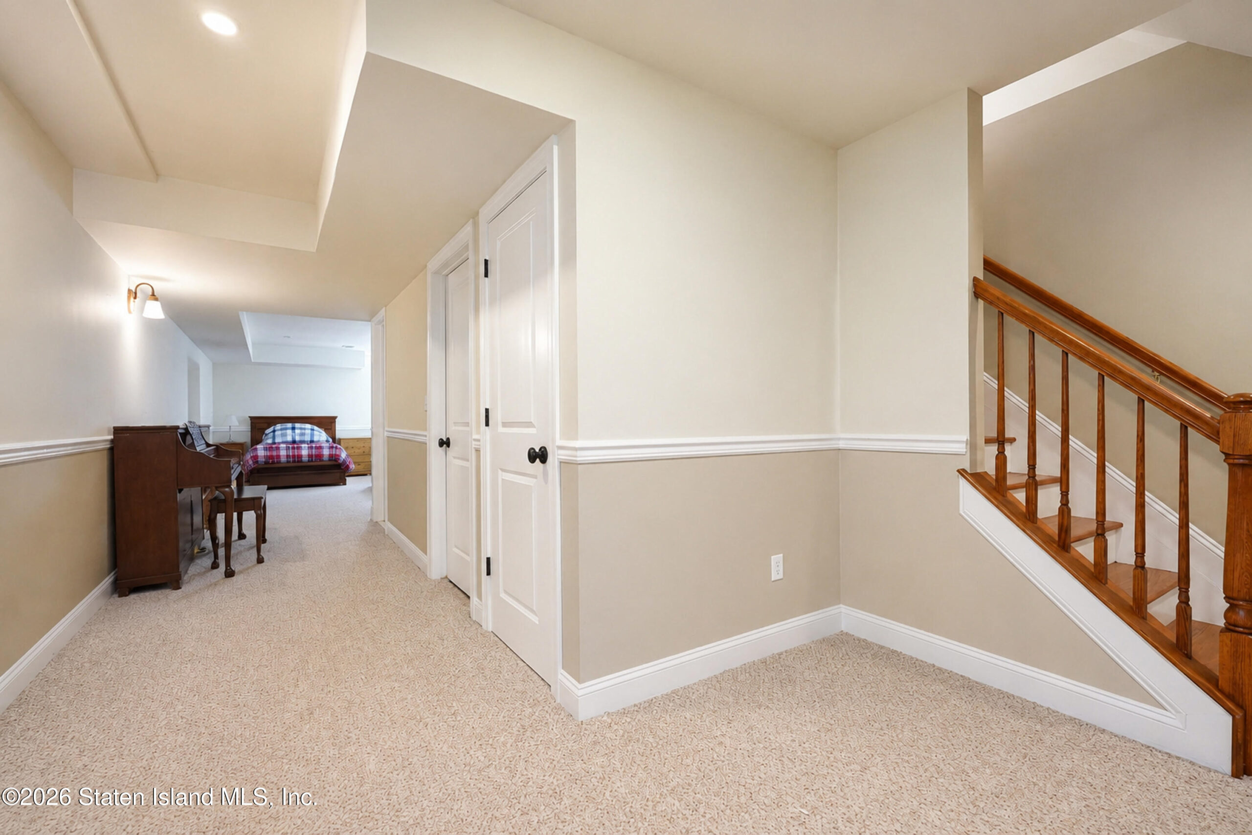 76 St. Edward Lane, Staten Island, NY, 10309 image 43
