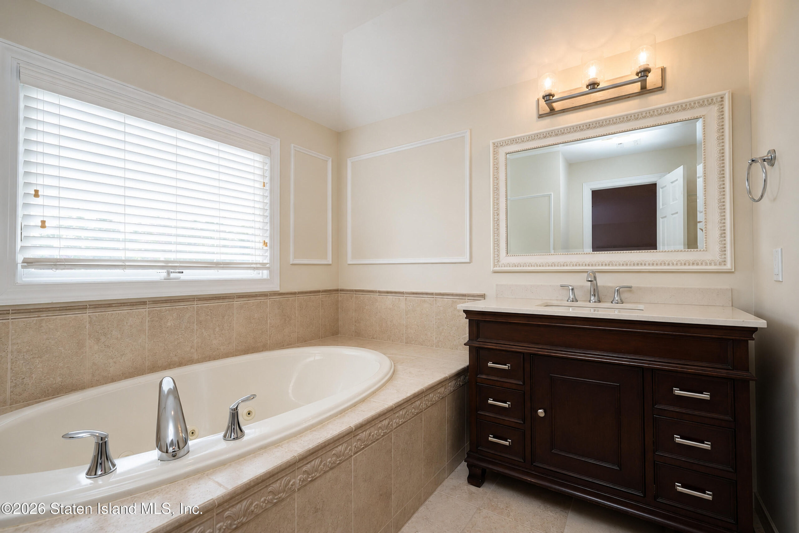 76 St. Edward Lane, Staten Island, NY, 10309 image 55