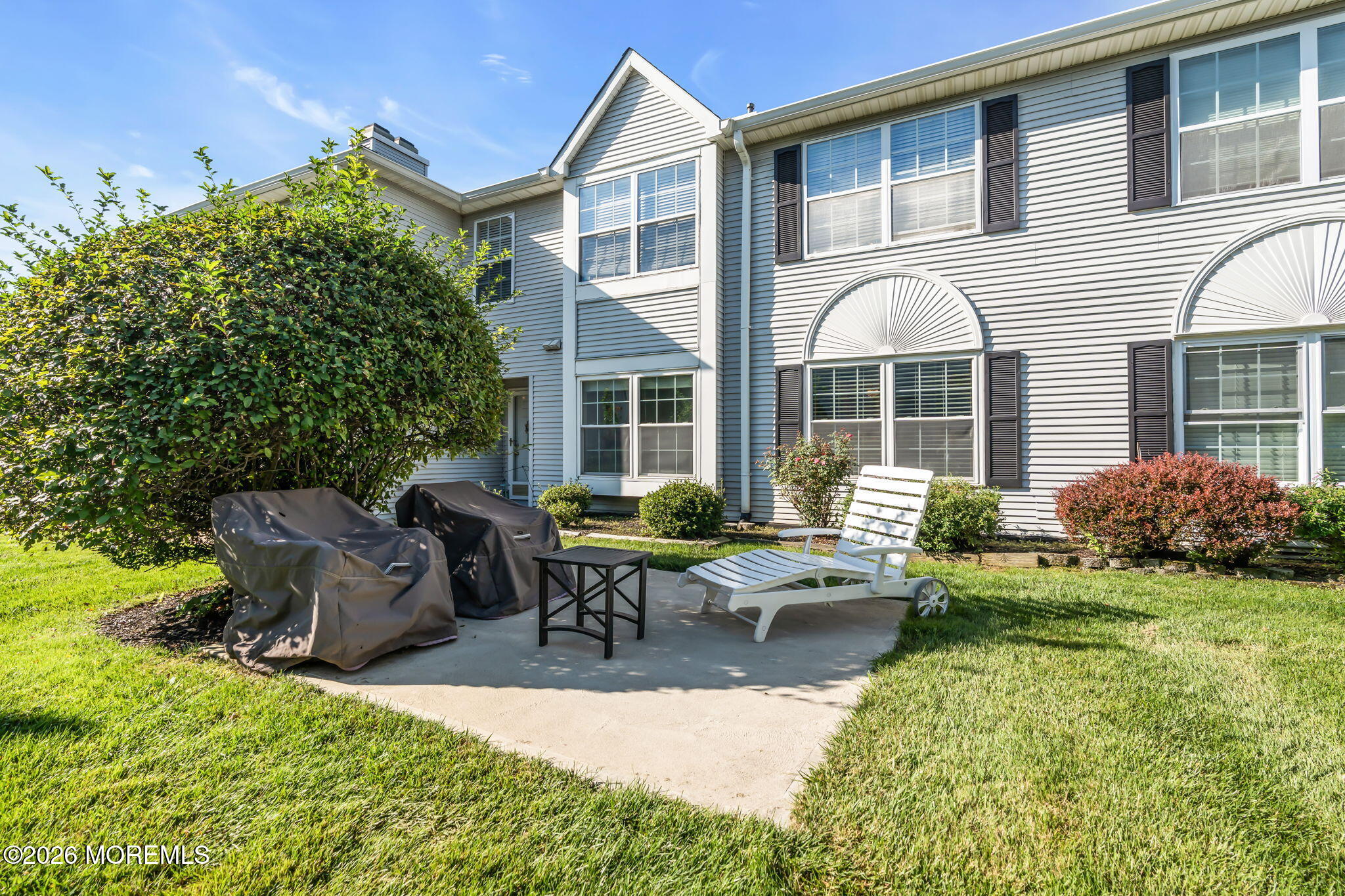 11 Racquet Rd. Road Image 3