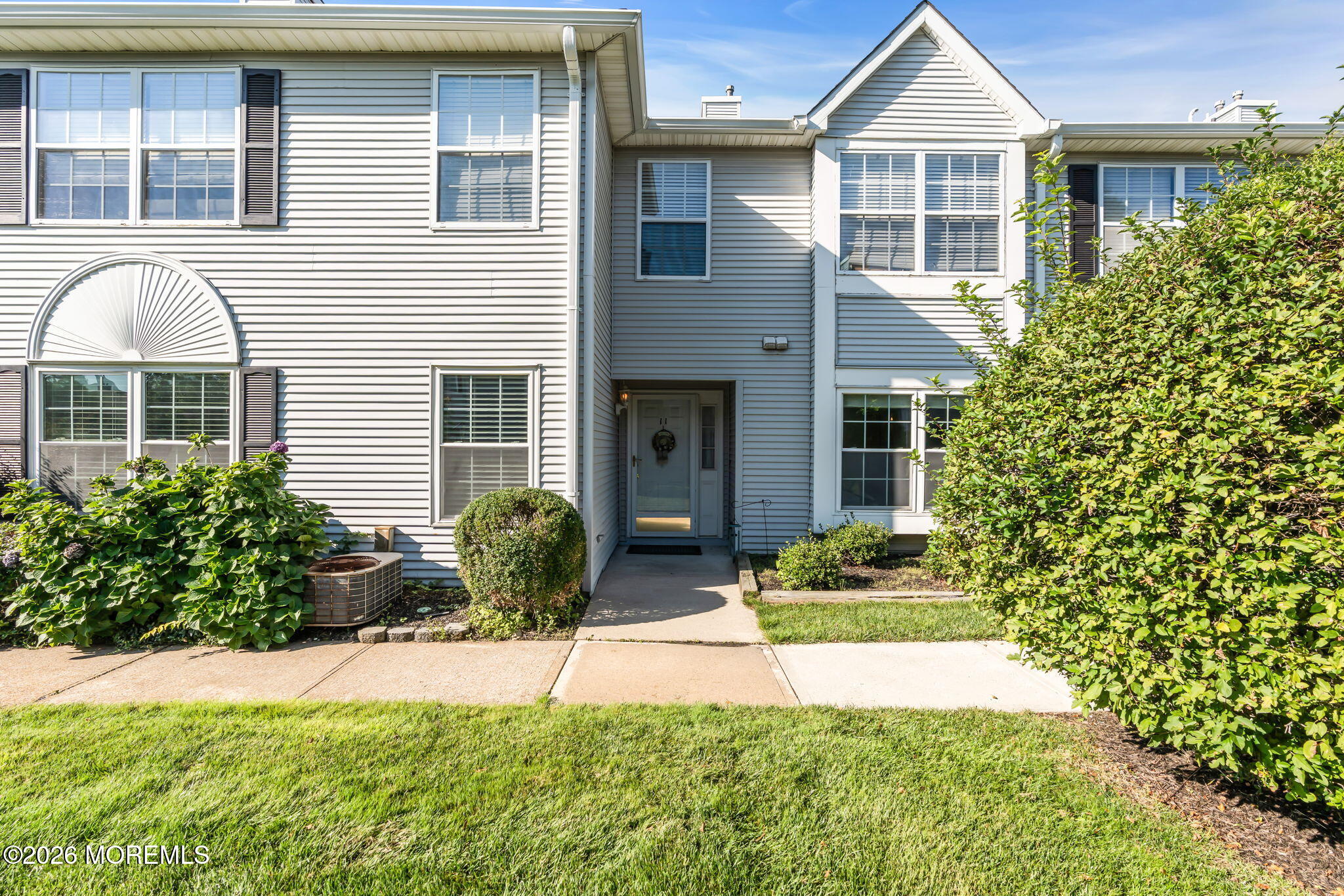 11 Racquet Rd. Road Image 2