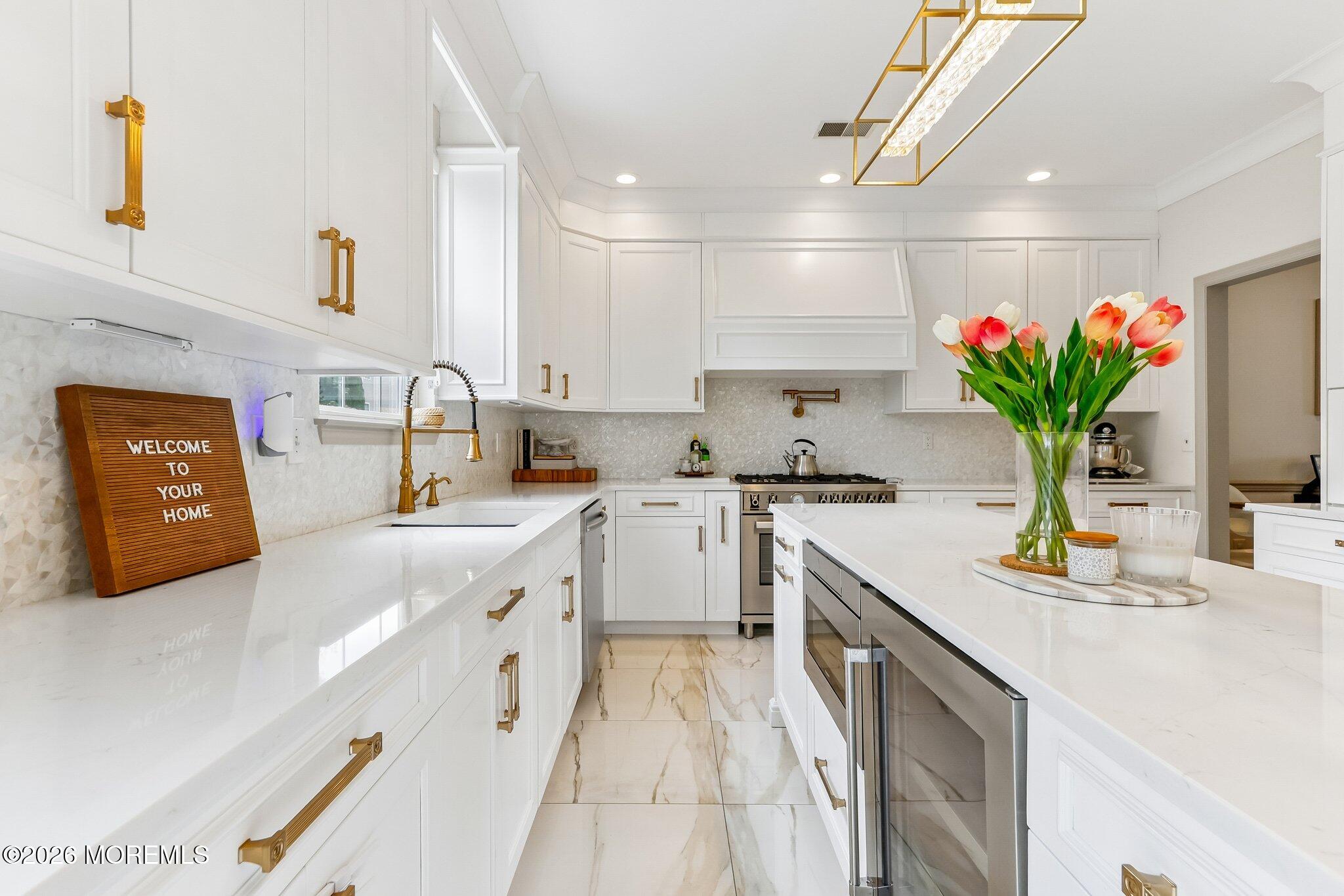 13 Baltusrol Drive, Manalapan, NJ, 07726