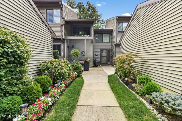 38 Berkshire Court, Red Bank, NJ, 07701