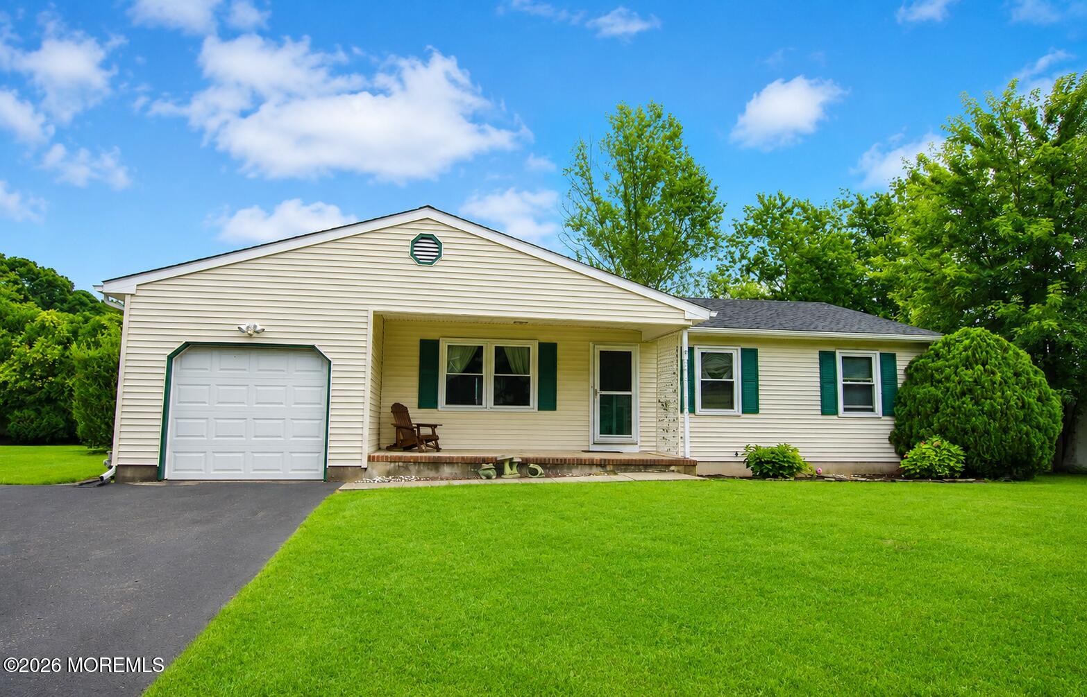 22 Charles Drive Image 2