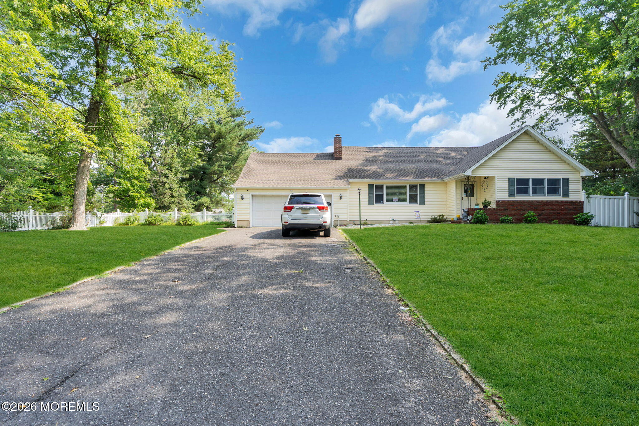 11 Mount Vernon Drive, Toms River, NJ, 08755