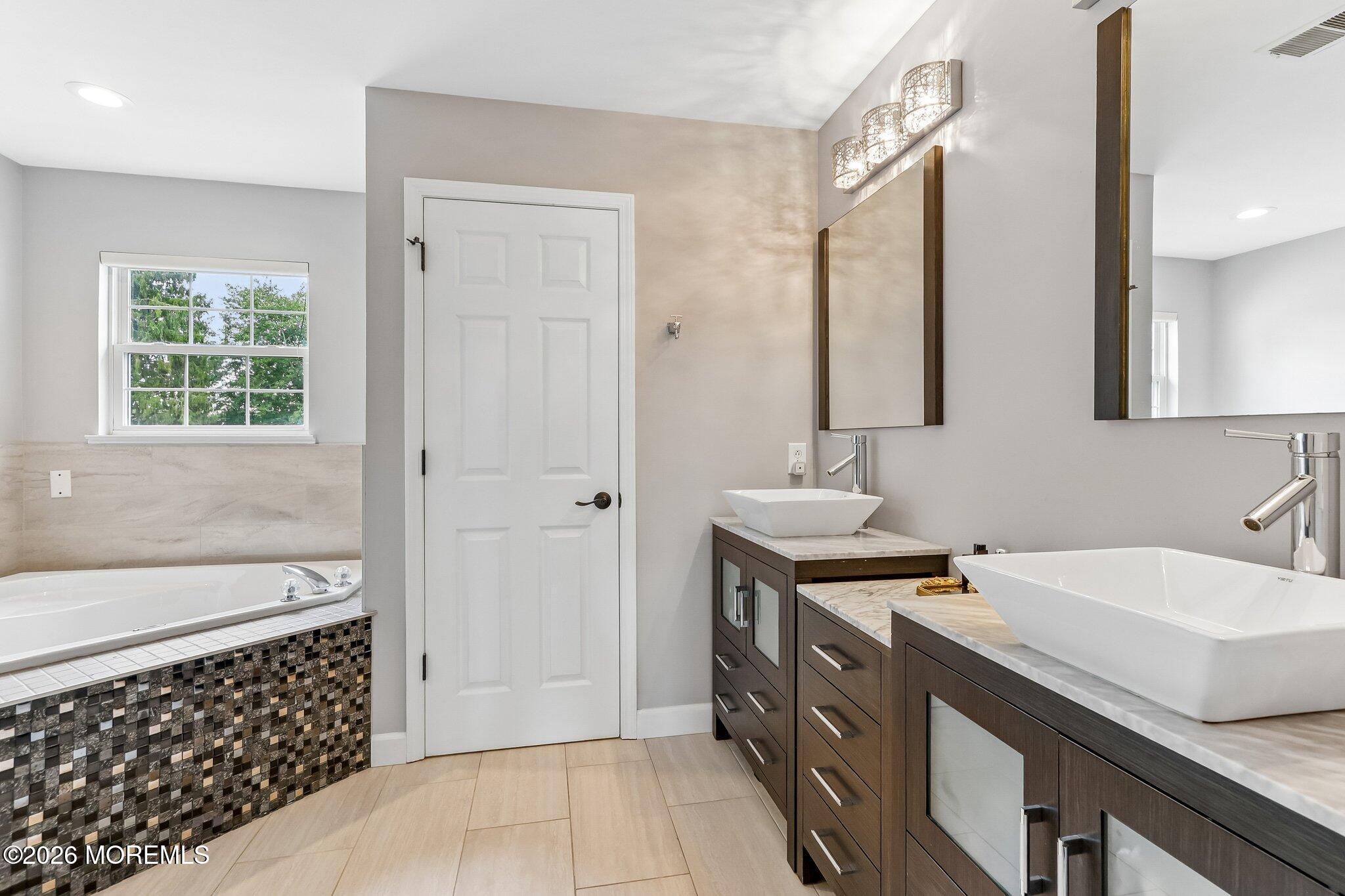 13 Baltusrol Drive, Manalapan, NJ, 07726 image 24