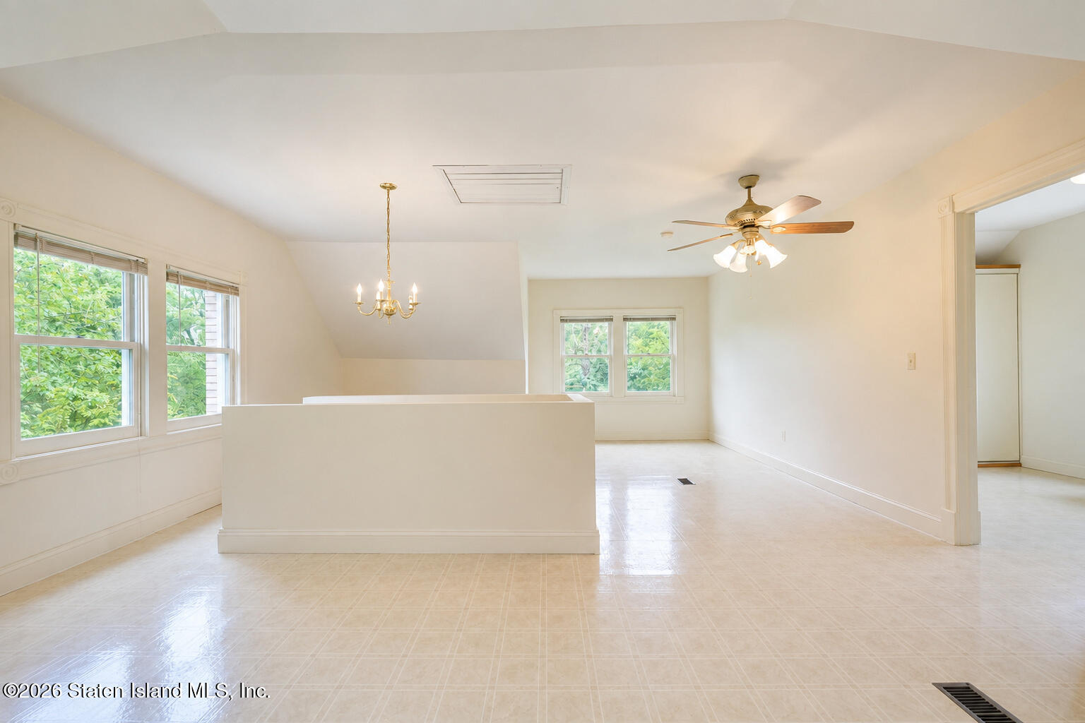 4490 Hylan Boulevard, Staten Island, NY, 10312 image 36