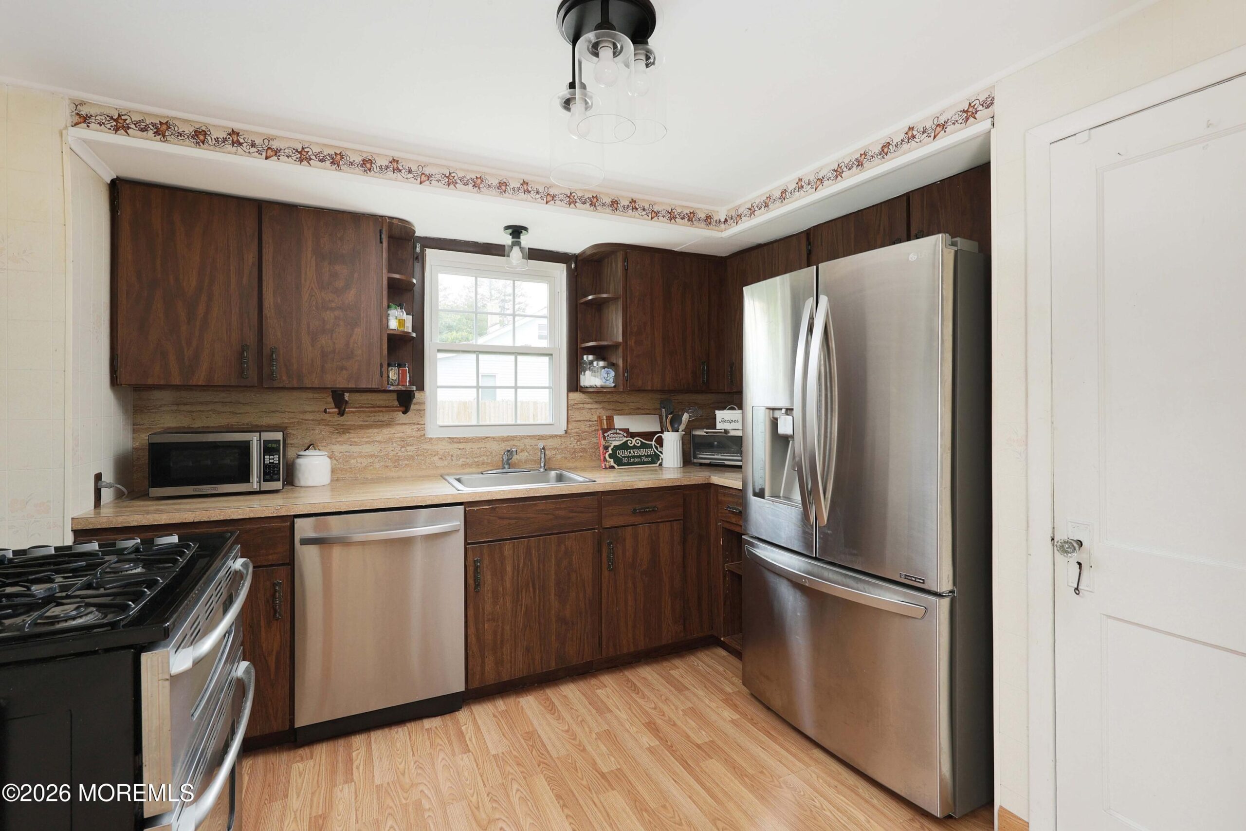 30 Linton Place, Keansburg, NJ, 07734 image 9