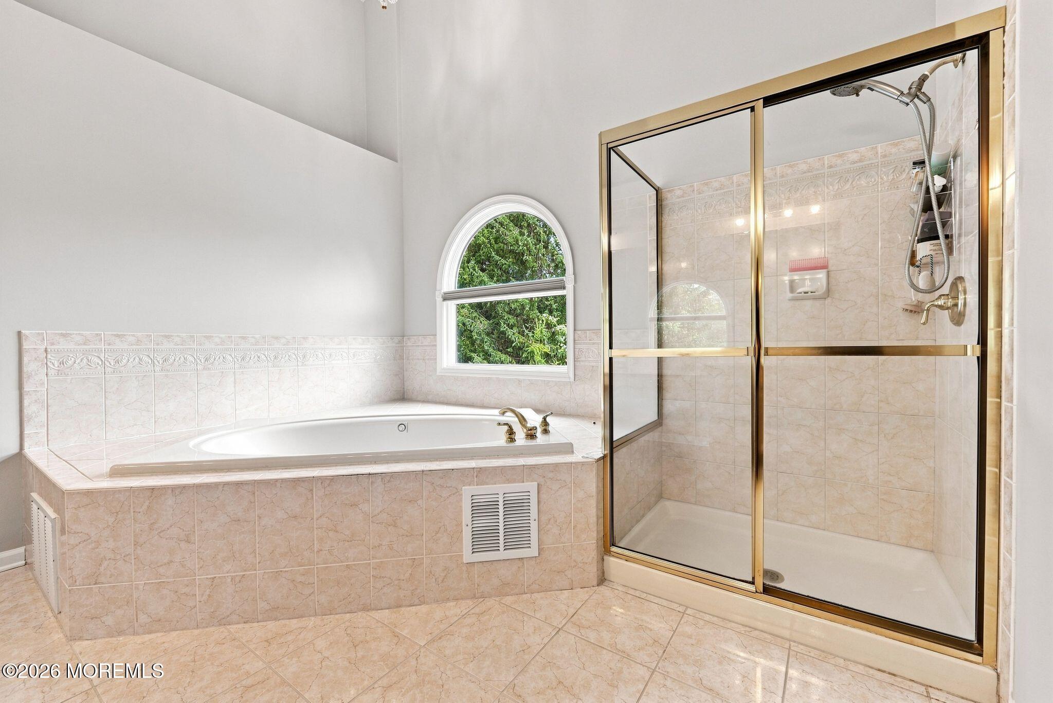 114 Candido Court, Manalapan, NJ, 07726 image 34