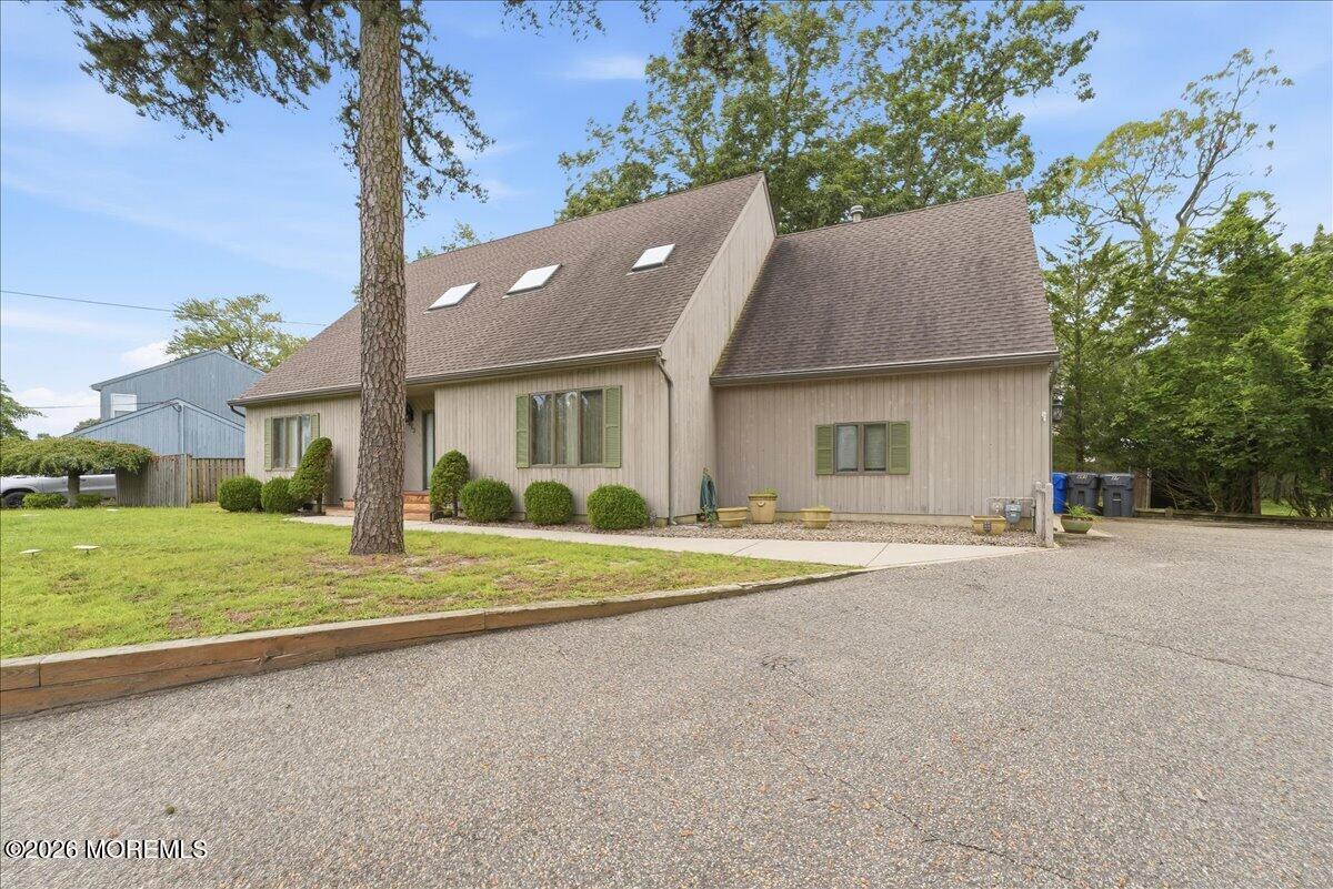 483 Drum Point Road Image 3