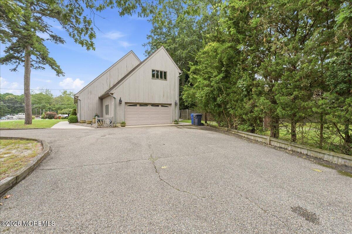 483 Drum Point Road Image 5
